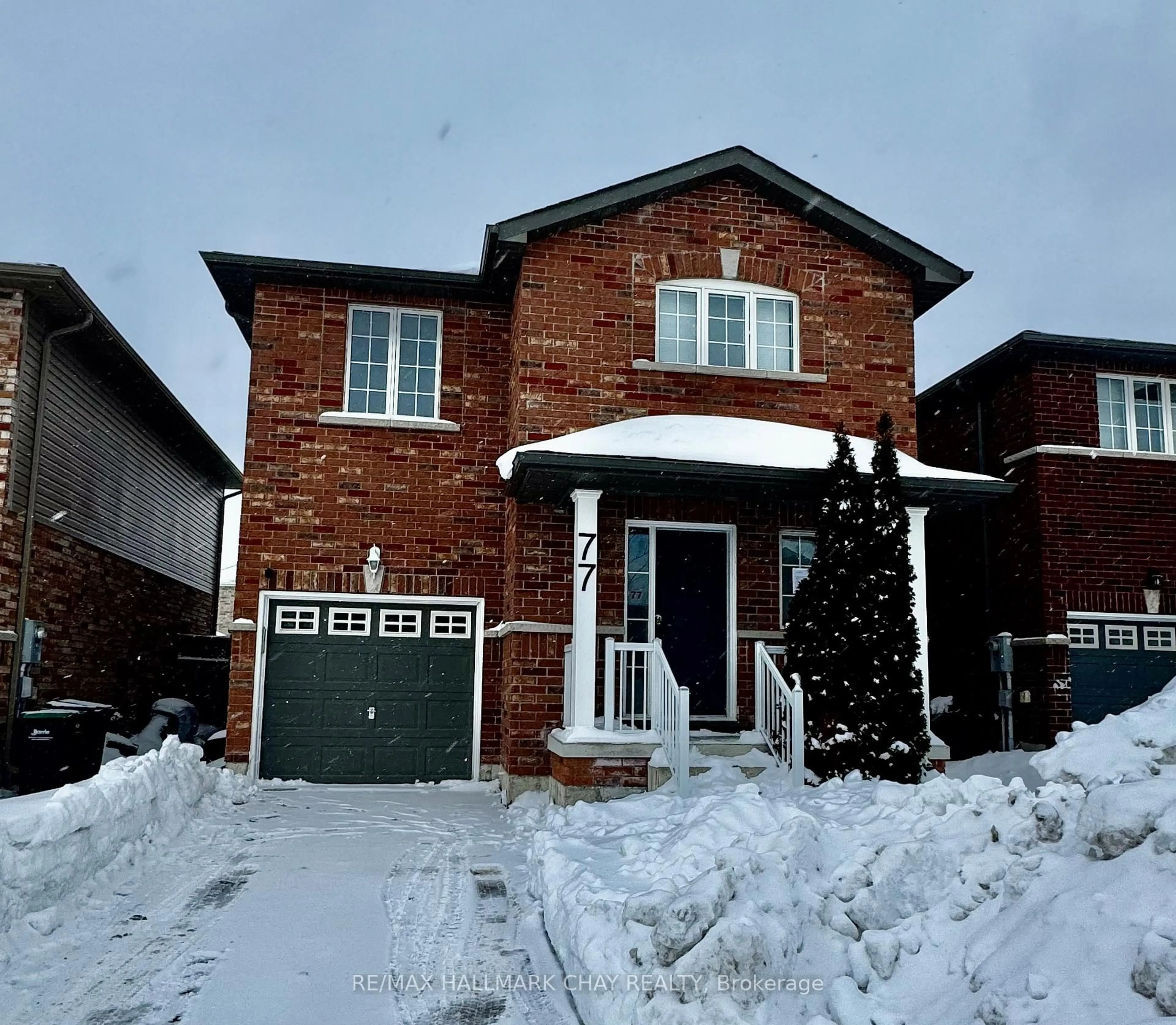 Home with brick exterior material, street for 77 White Cres, Barrie Ontario L4N 5Z9