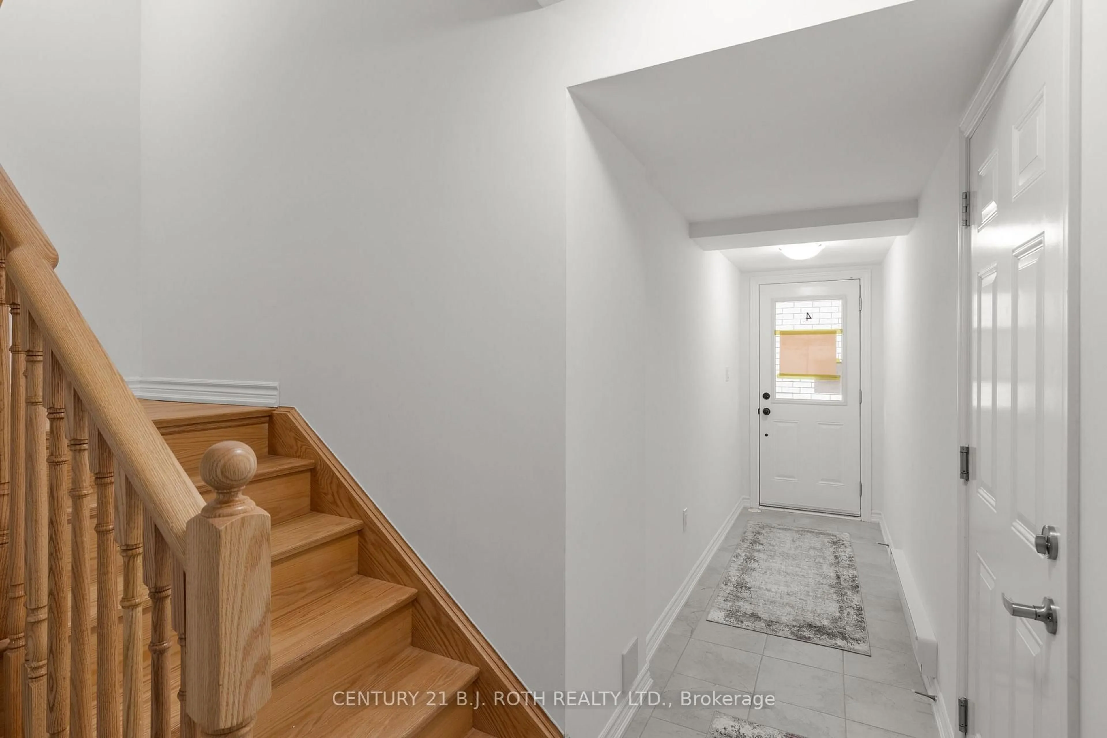 Unknown for 23 HAY Lane #4, Barrie Ontario L9J 0V6