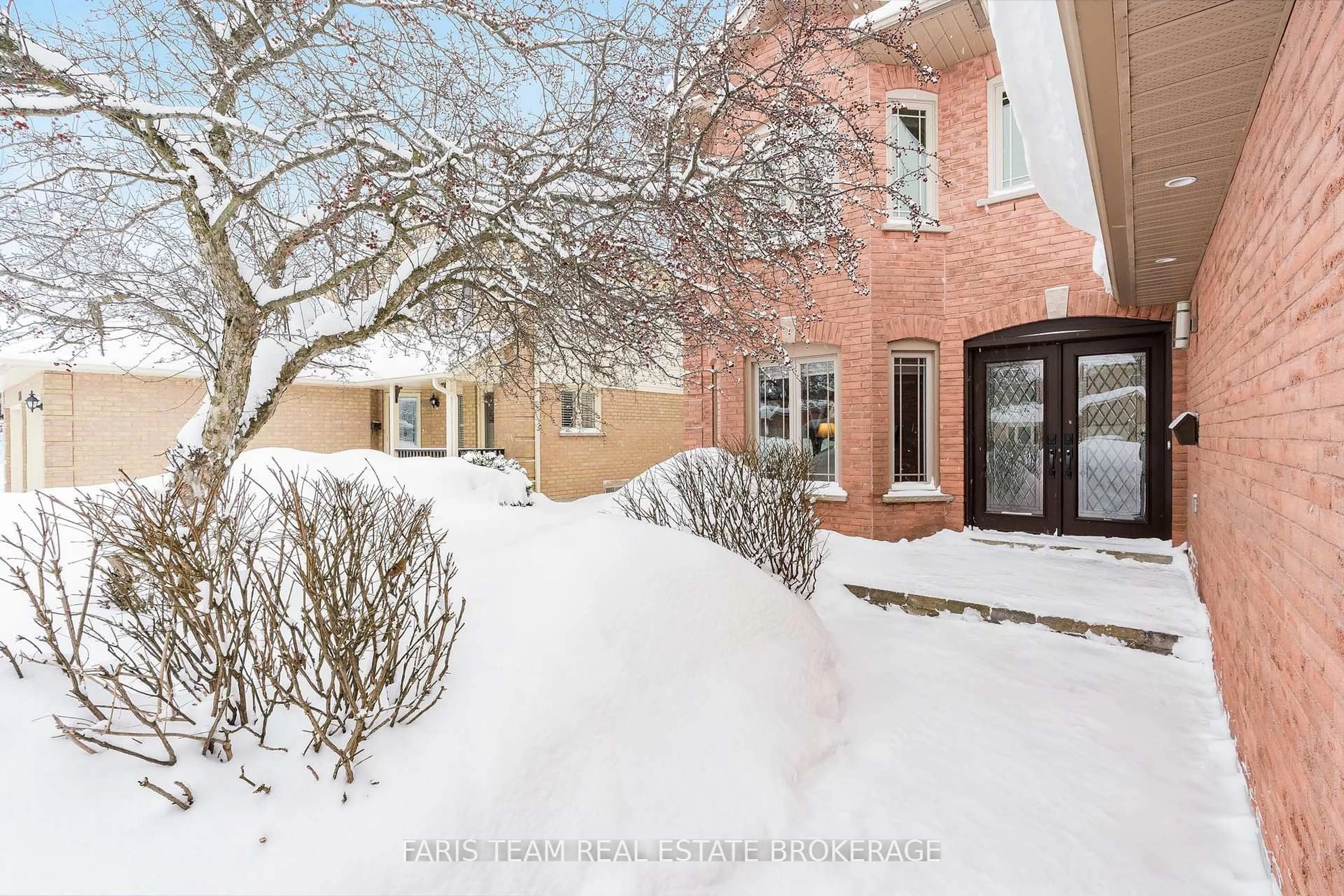 Unknown for 363 Grenville Ave, Orillia Ontario L3V 7P7