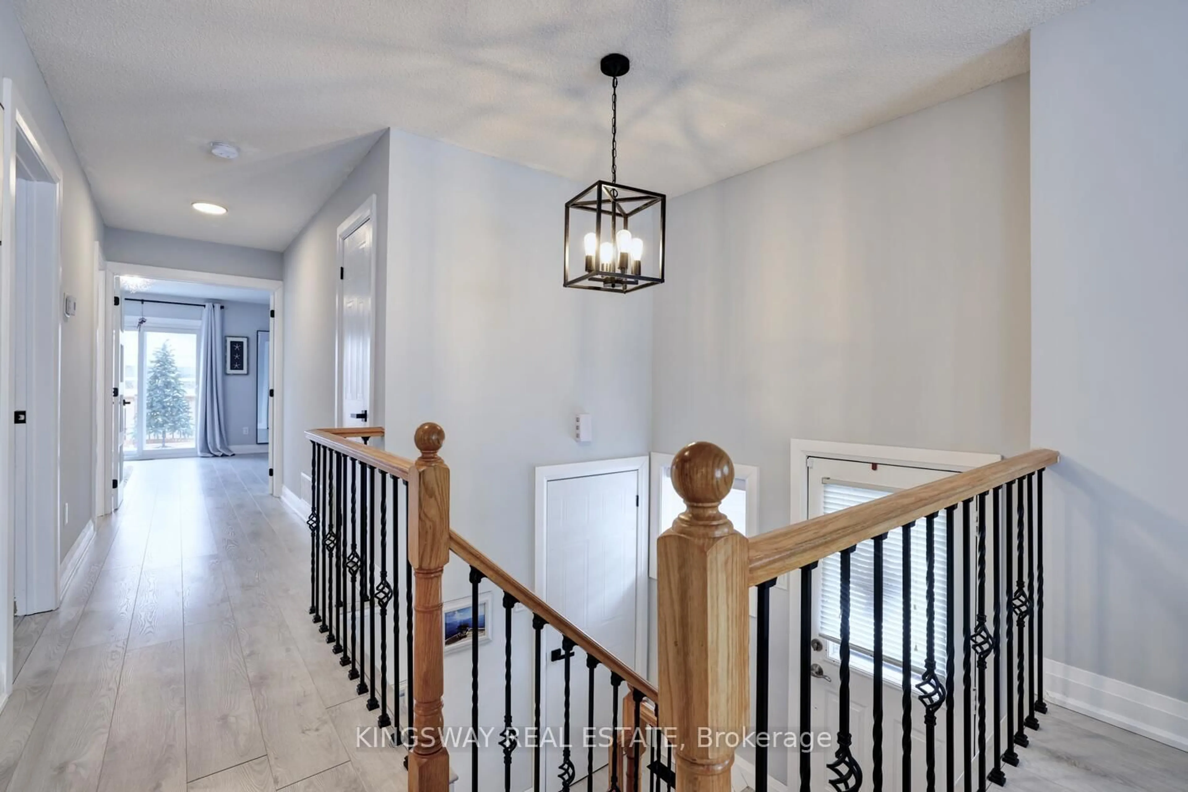 Unknown for 72 Donald Cres, Wasaga Beach Ontario L9Z 1E3