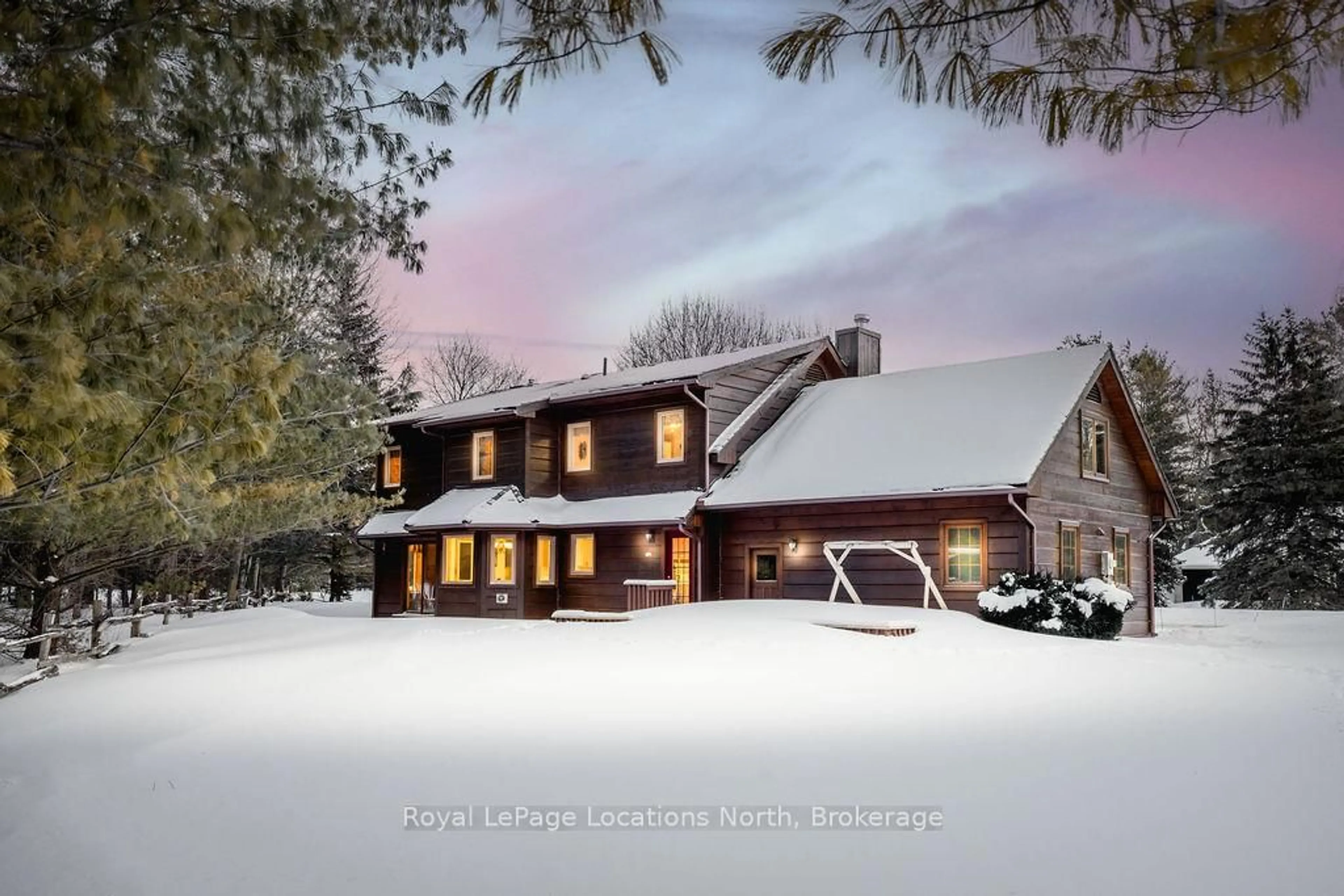 A pic from outside/outdoor area/front of a property/back of a property/a pic from drone, street for 59 WASAGA SANDS Dr, Wasaga Beach Ontario L9Z 1J4