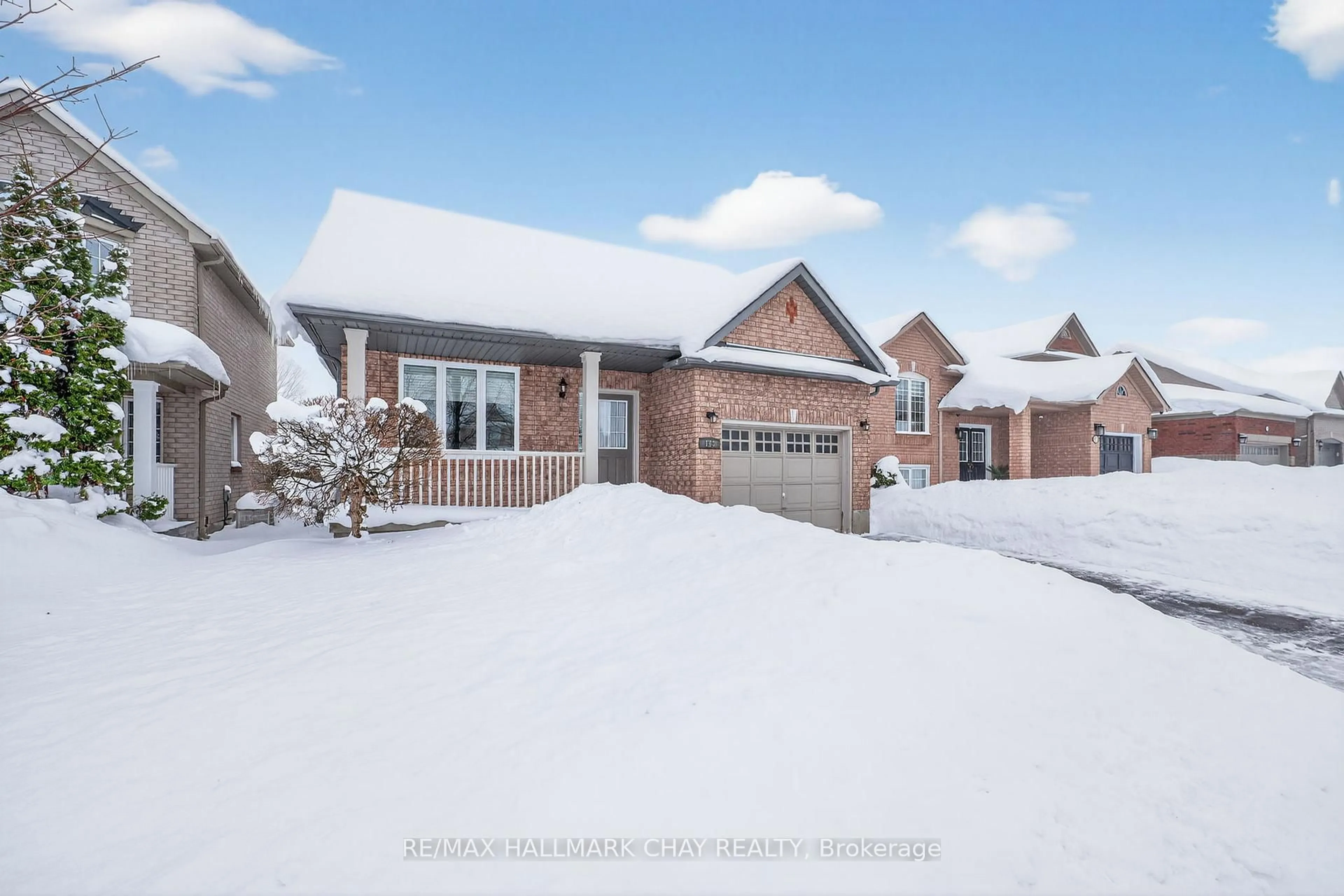 Home with brick exterior material, street for 113 TUNBRIDGE Rd, Barrie Ontario L4M 6T1