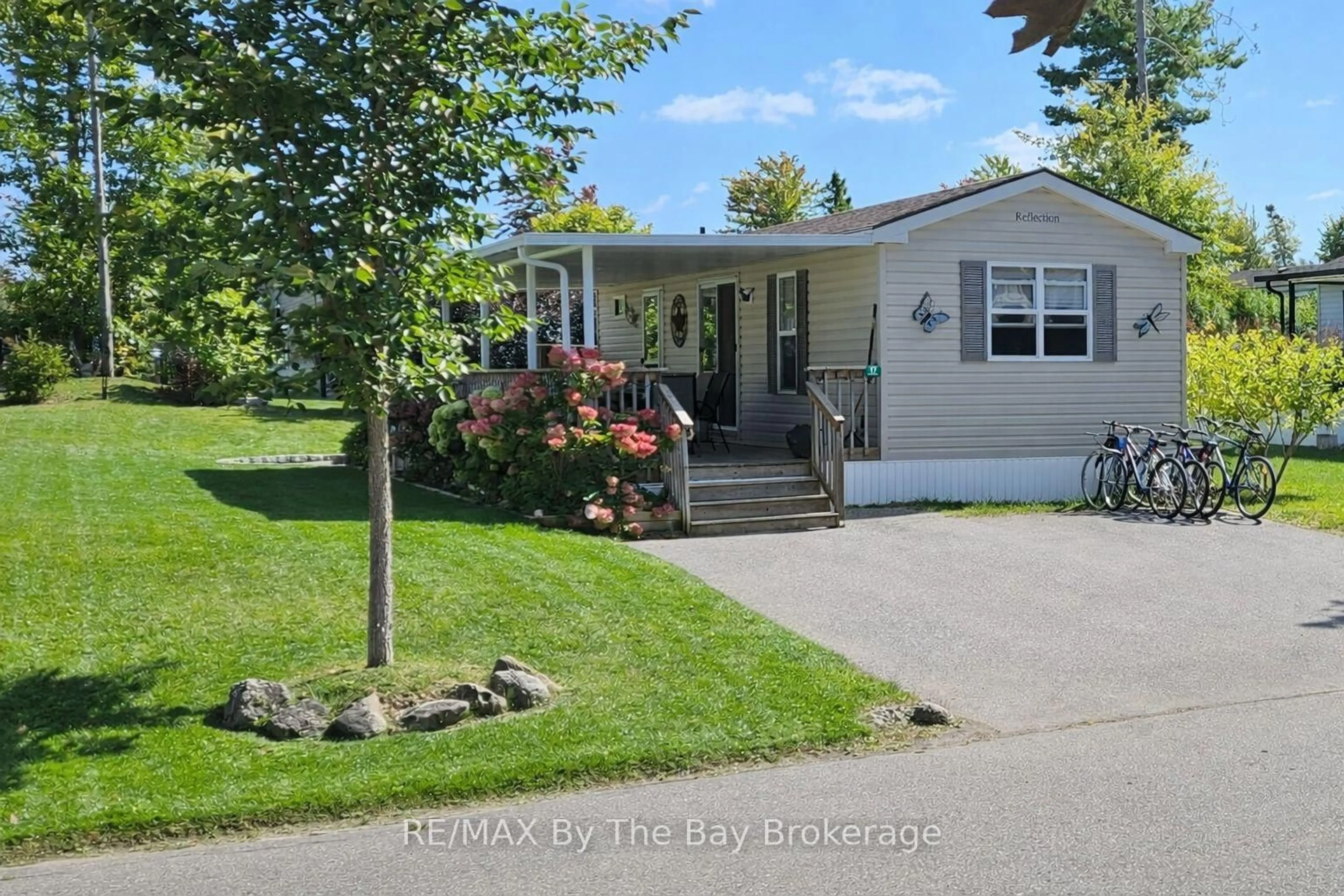 Unknown for 17 CHIPPEWA Tr, Wasaga Beach Ontario L9Z 1X7