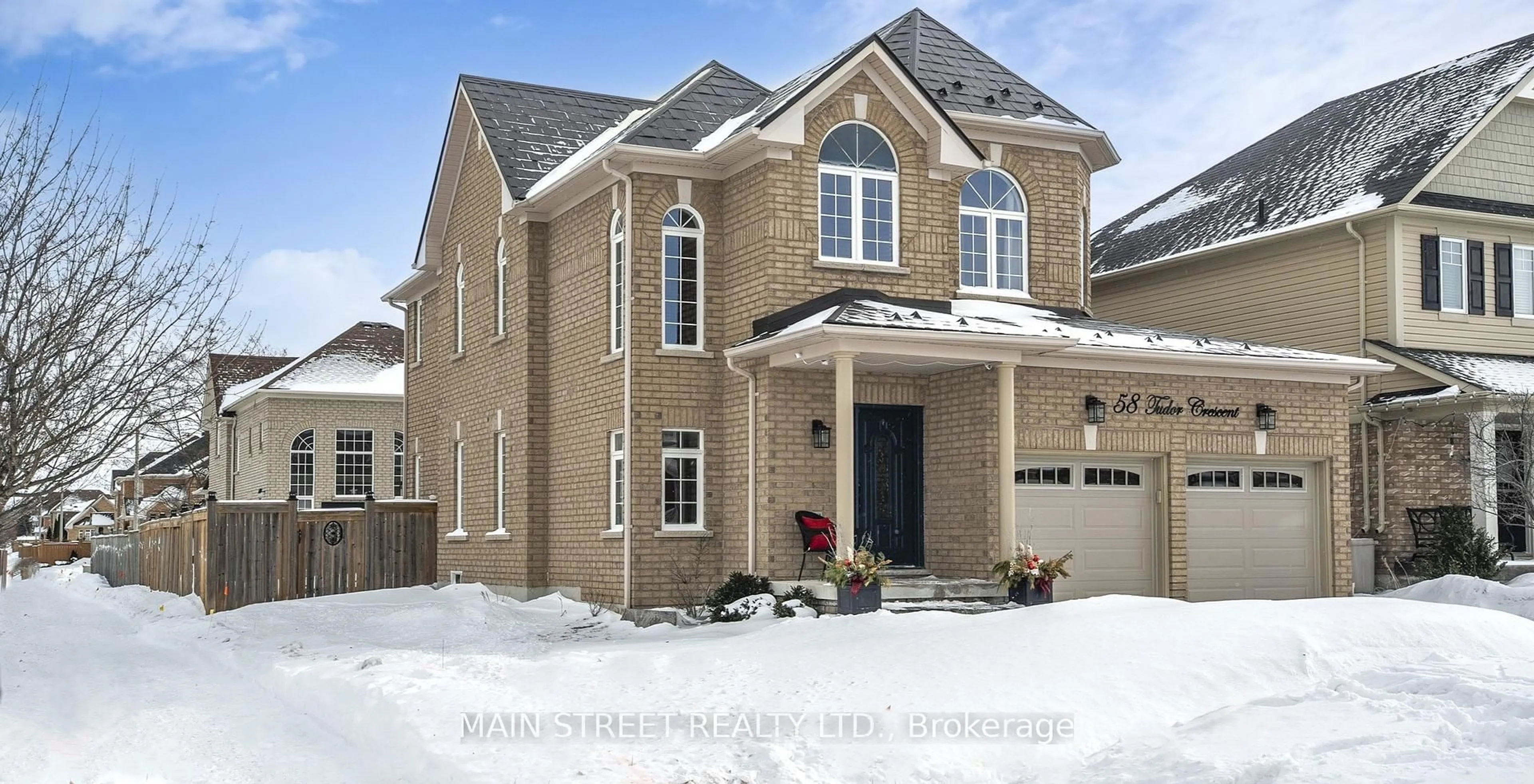 Home with brick exterior material, street for 58 Tudor Cres, Barrie Ontario L4M 0A7