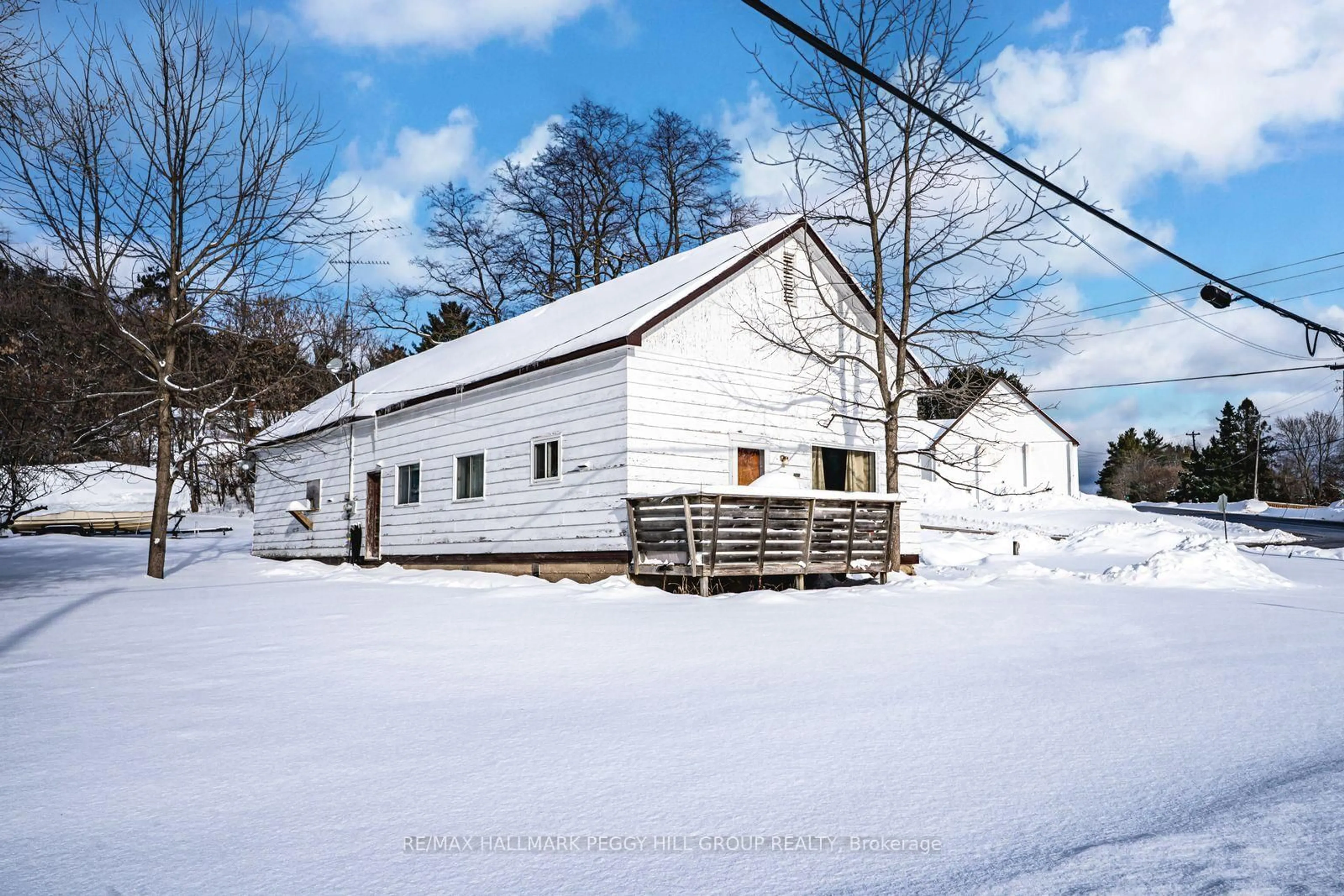 Shed for 332 Champlain Rd, Penetanguishene Ontario L9M 1S4