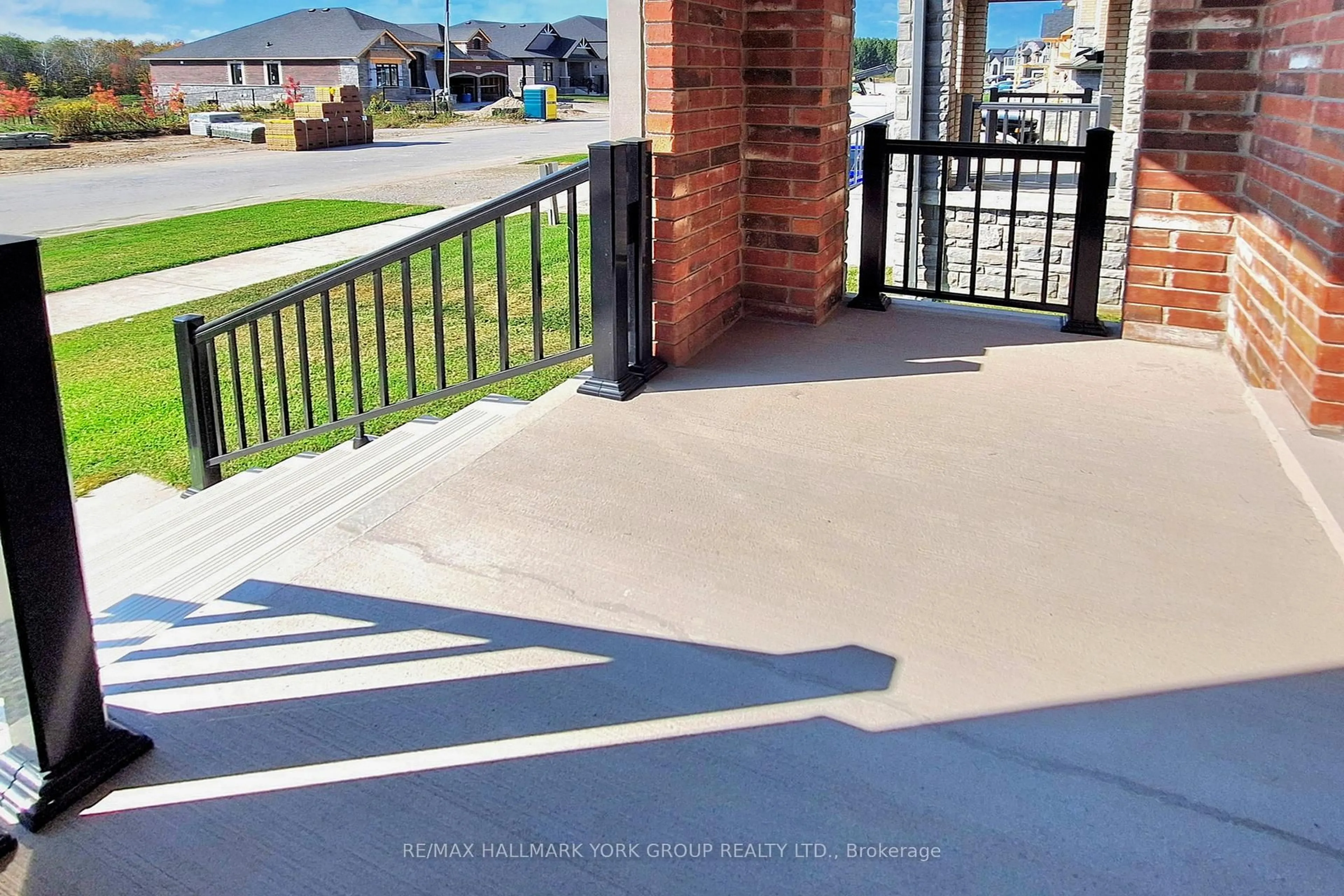 Unknown for 2966 Monarch Dr, Orillia Ontario L3V 8M8