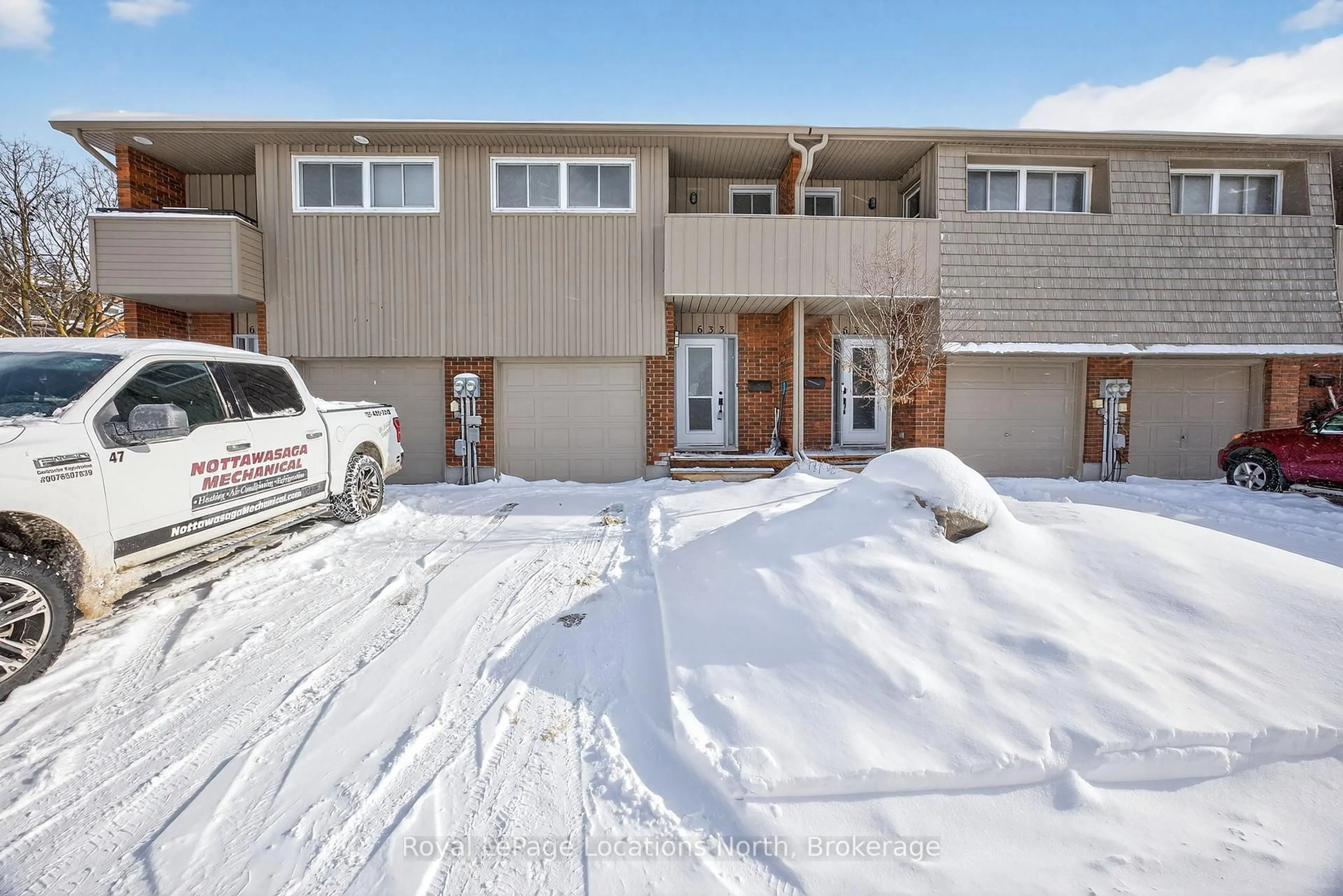 Unknown for 633 Tenth St, Collingwood Ontario L9Y 4K6