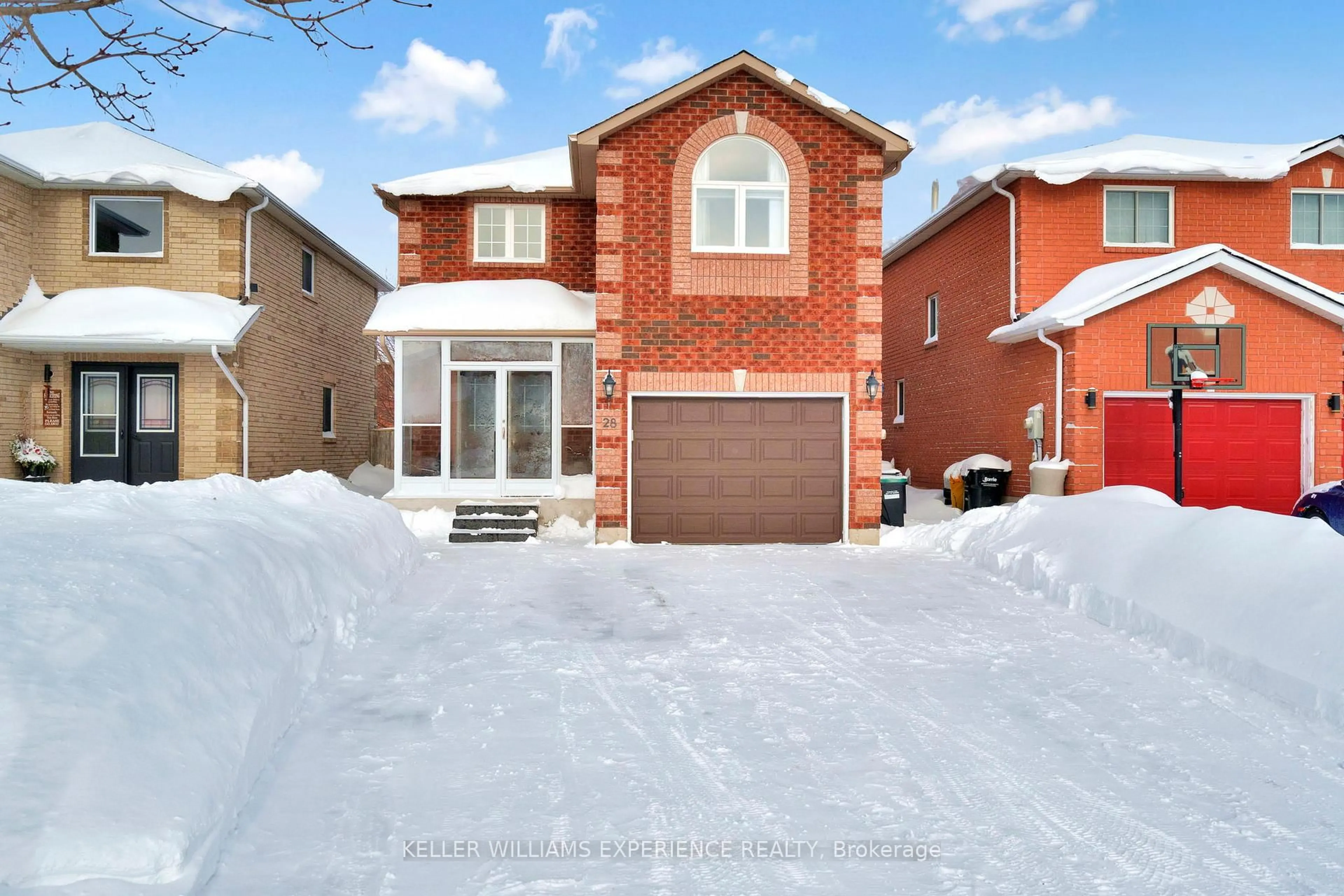 Home with brick exterior material, street for 28 Coronation Pkwy, Barrie Ontario L4M 7J8