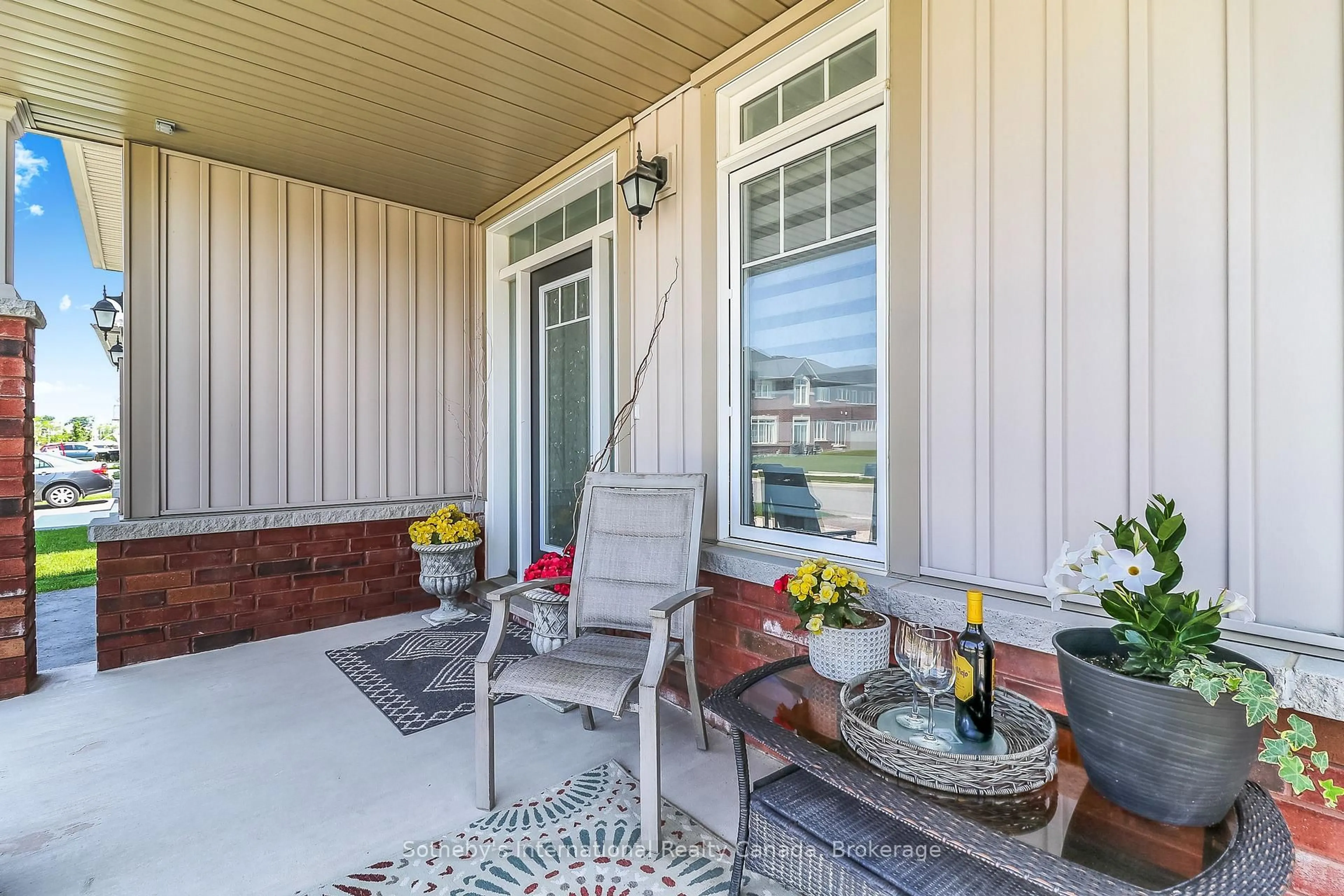 Patio, water/lake/river/ocean view for 36 KIRBY Ave, Collingwood Ontario L9Y 3W8