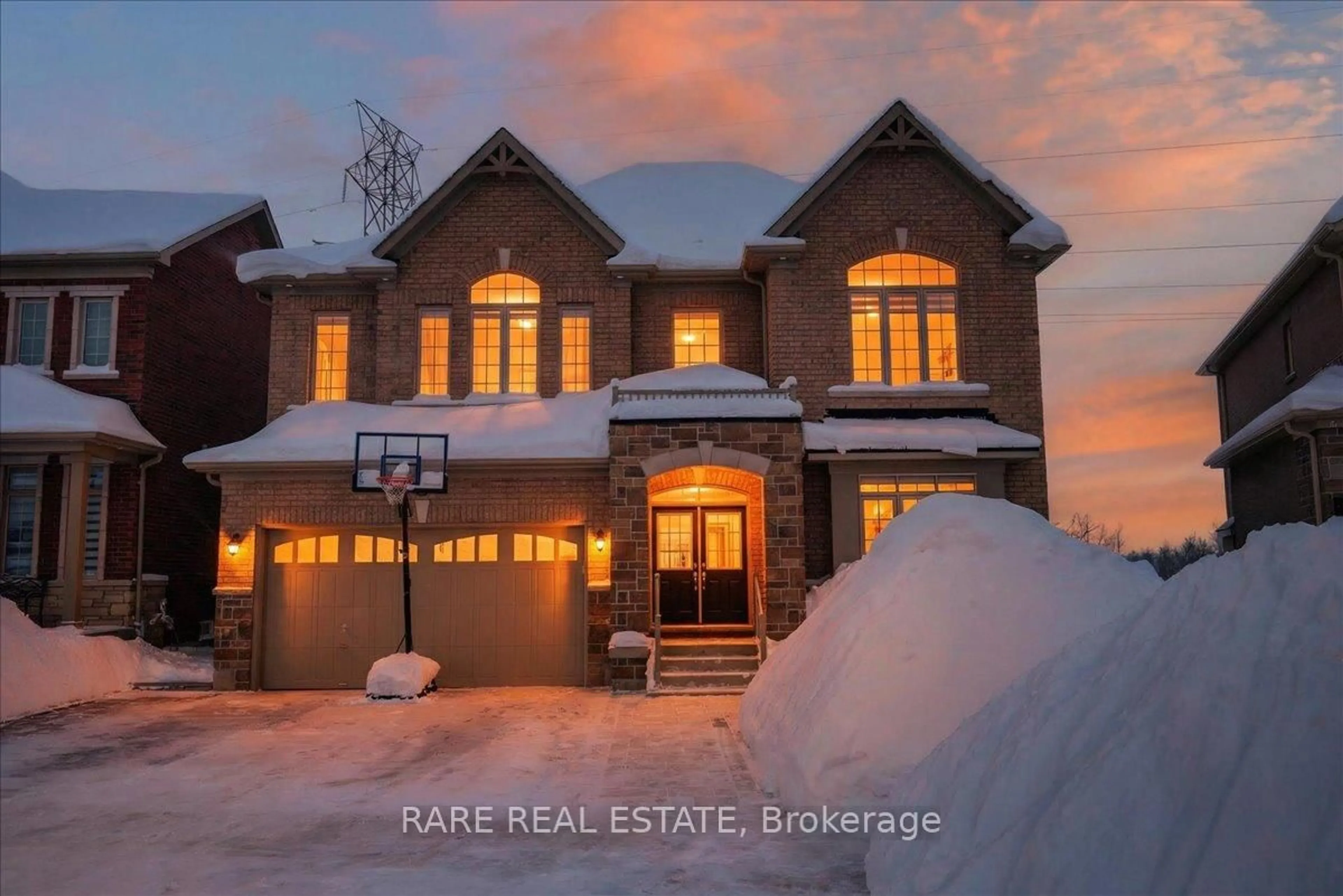 Home with brick exterior material, street for 17 Sanford Circ, Springwater Ontario L9X 2A8