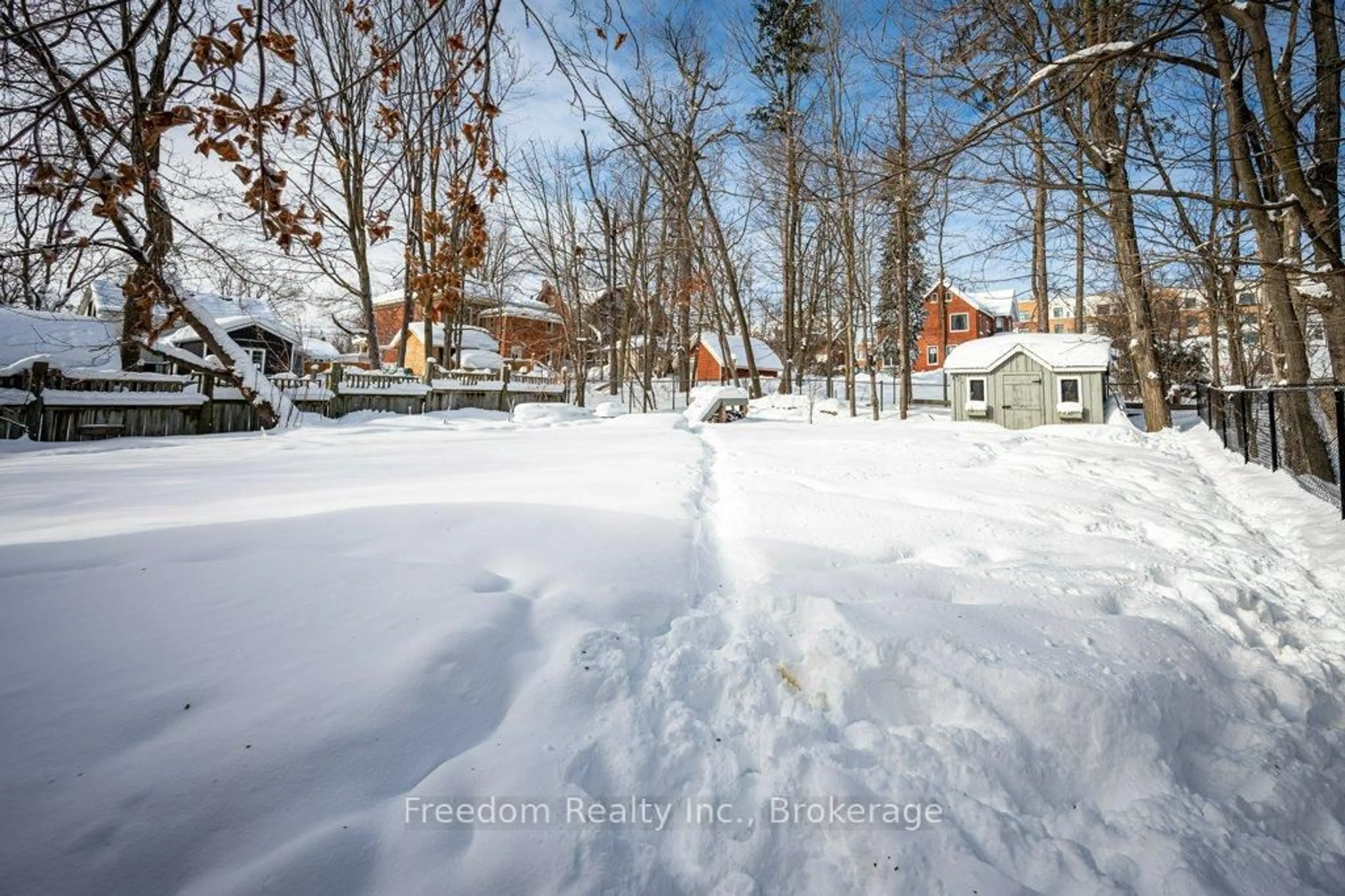Patio, street for 14 Jarvis St, Orillia Ontario L3V 1Z9