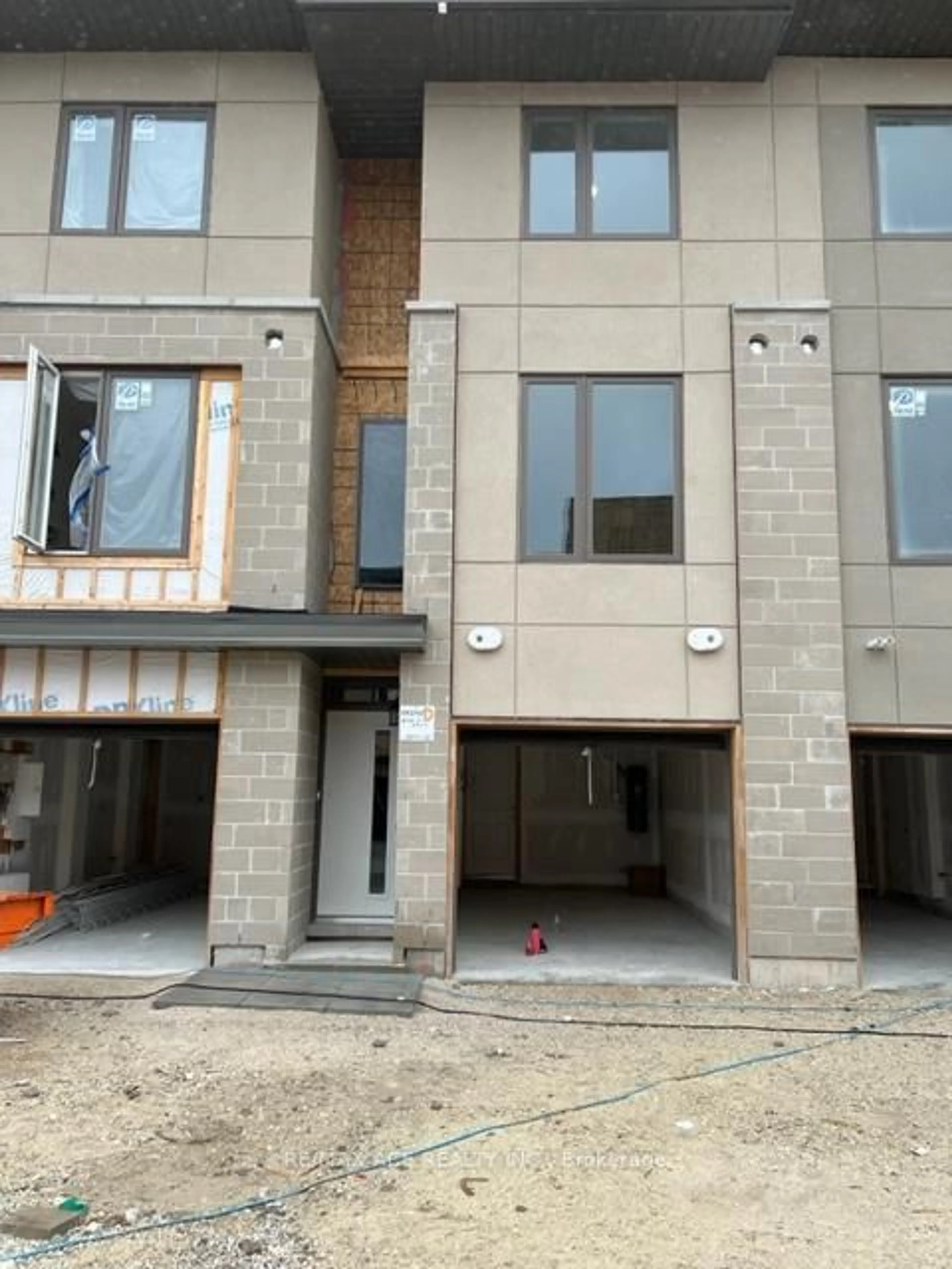 Unknown for 4 Winters Cres #16, Collingwood Ontario L9Y 5B4