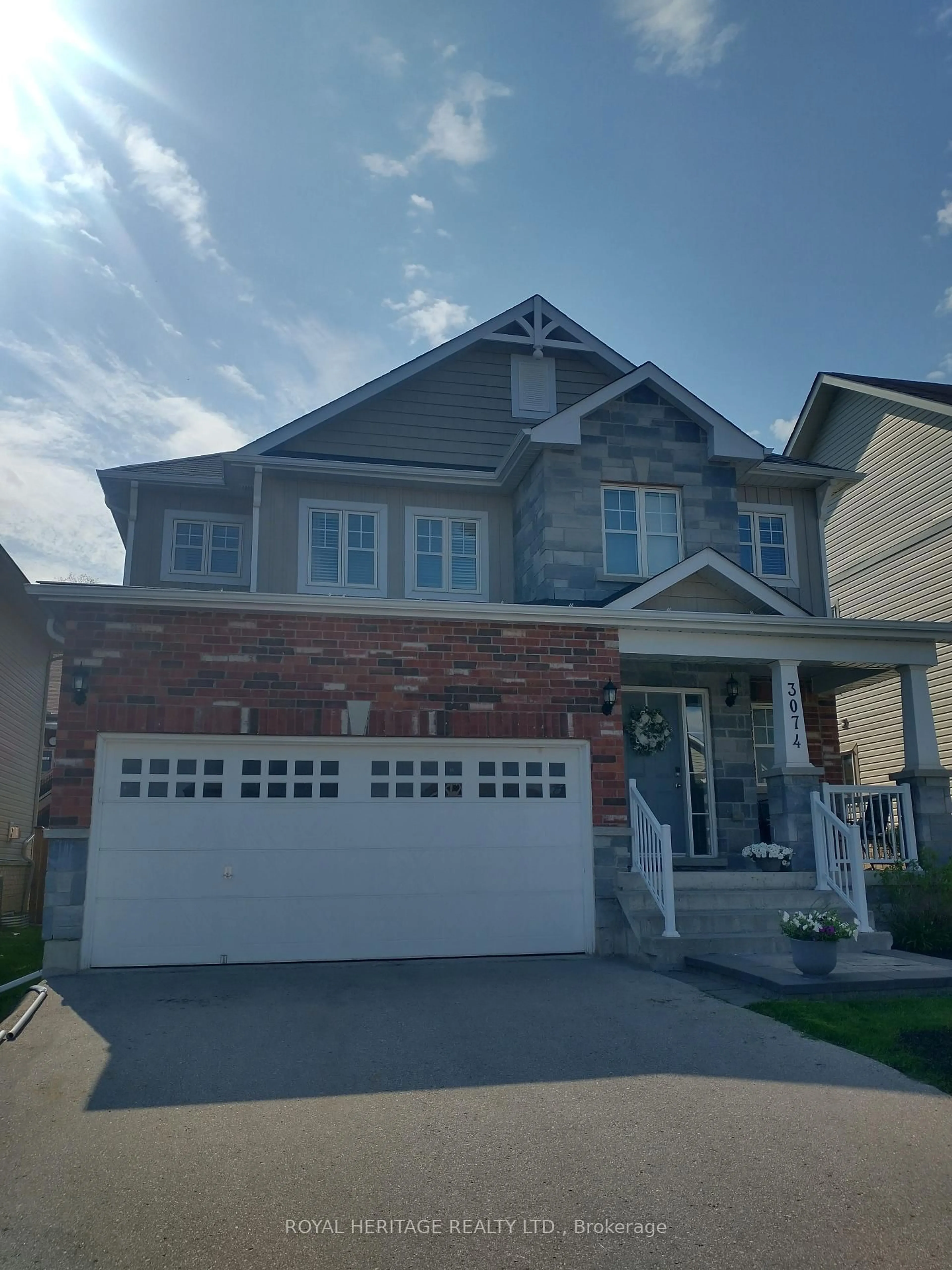 Home with brick exterior material, street for 3074 Emperor Dr, Orillia Ontario L3V 0G4