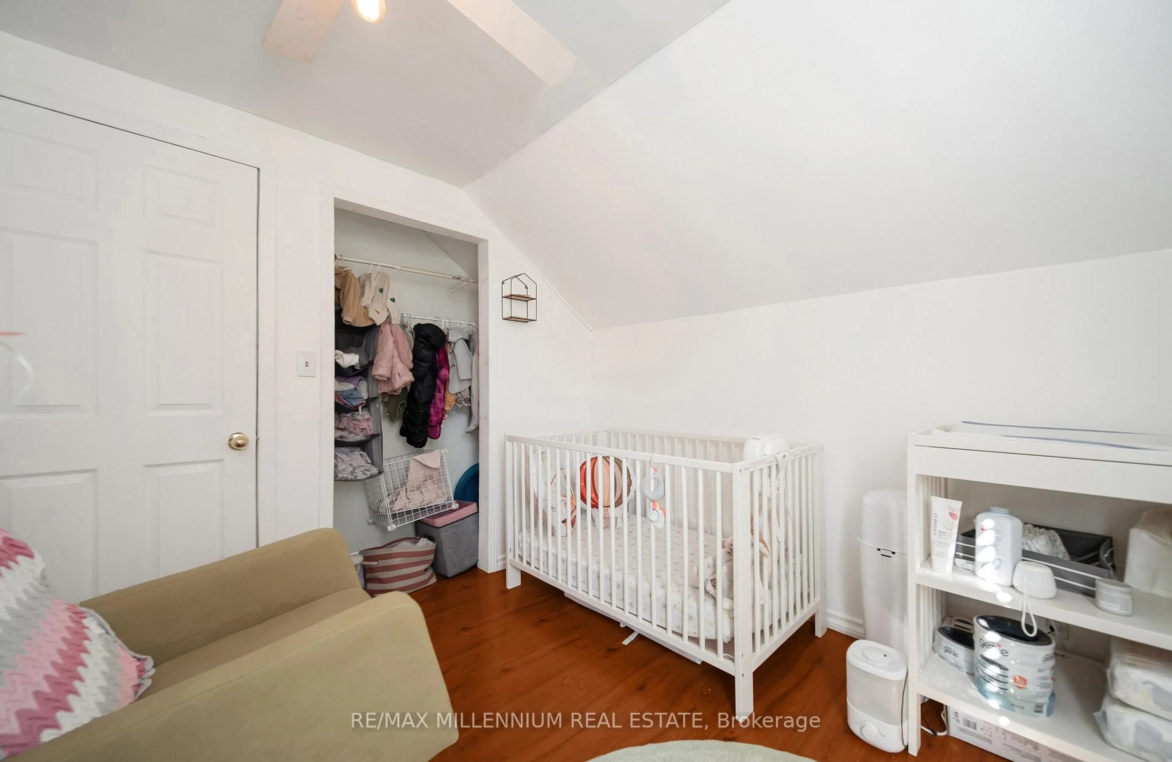 A pic of a room for 173 Barrie Rd, Orillia Ontario L3V 2P6