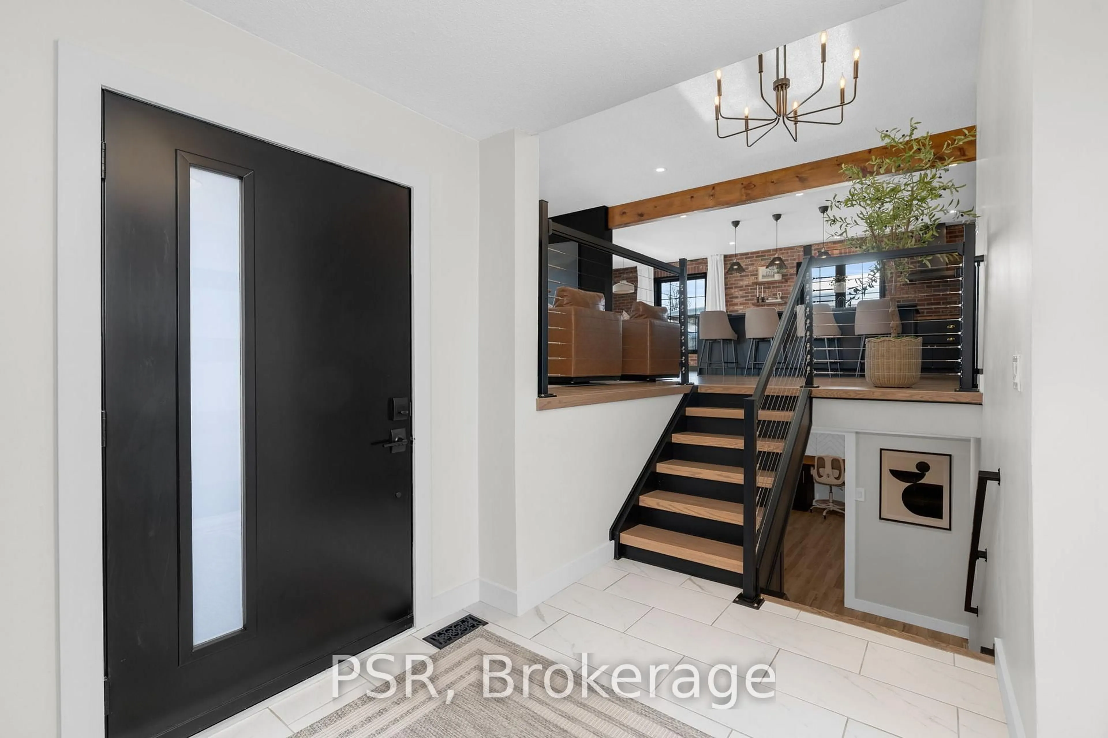 Indoor entryway for 4 Centennial Ave, Springwater Ontario L0L 1P0