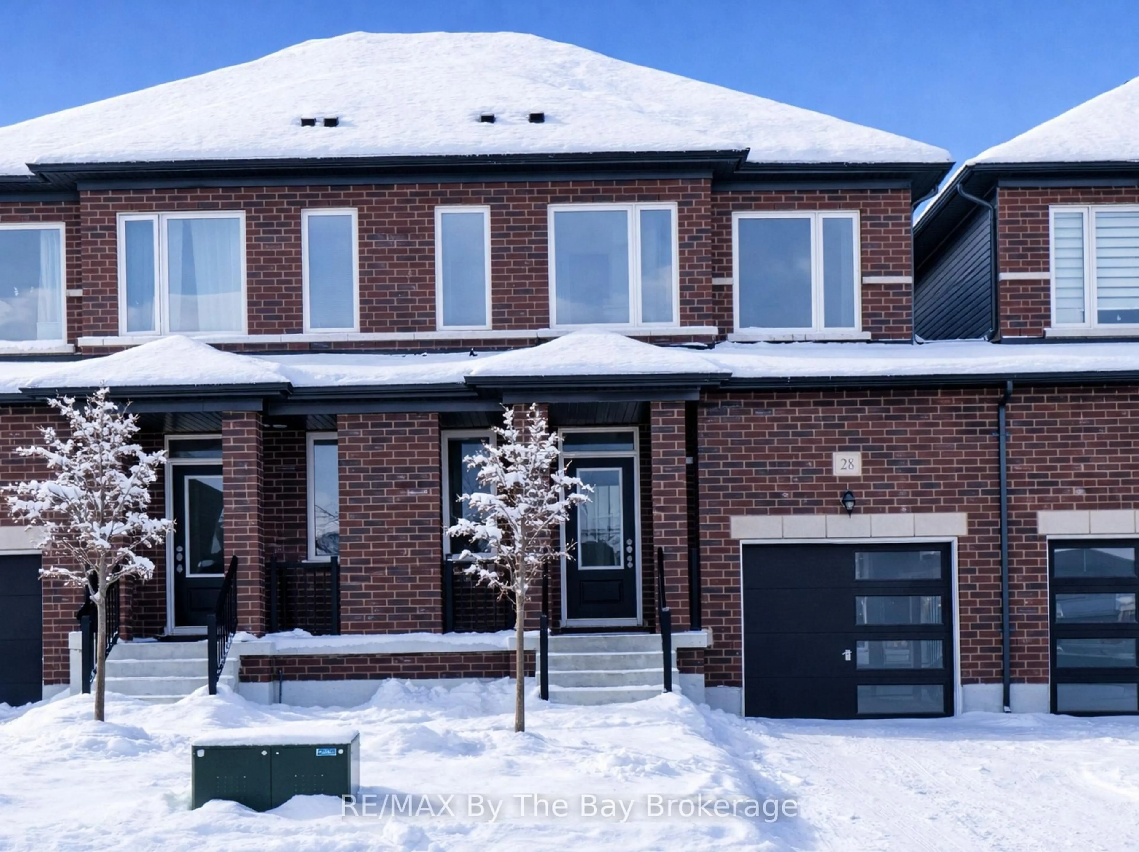 Home with brick exterior material, street for 28 Autumn Dr, Wasaga Beach Ontario L9Z 0K7