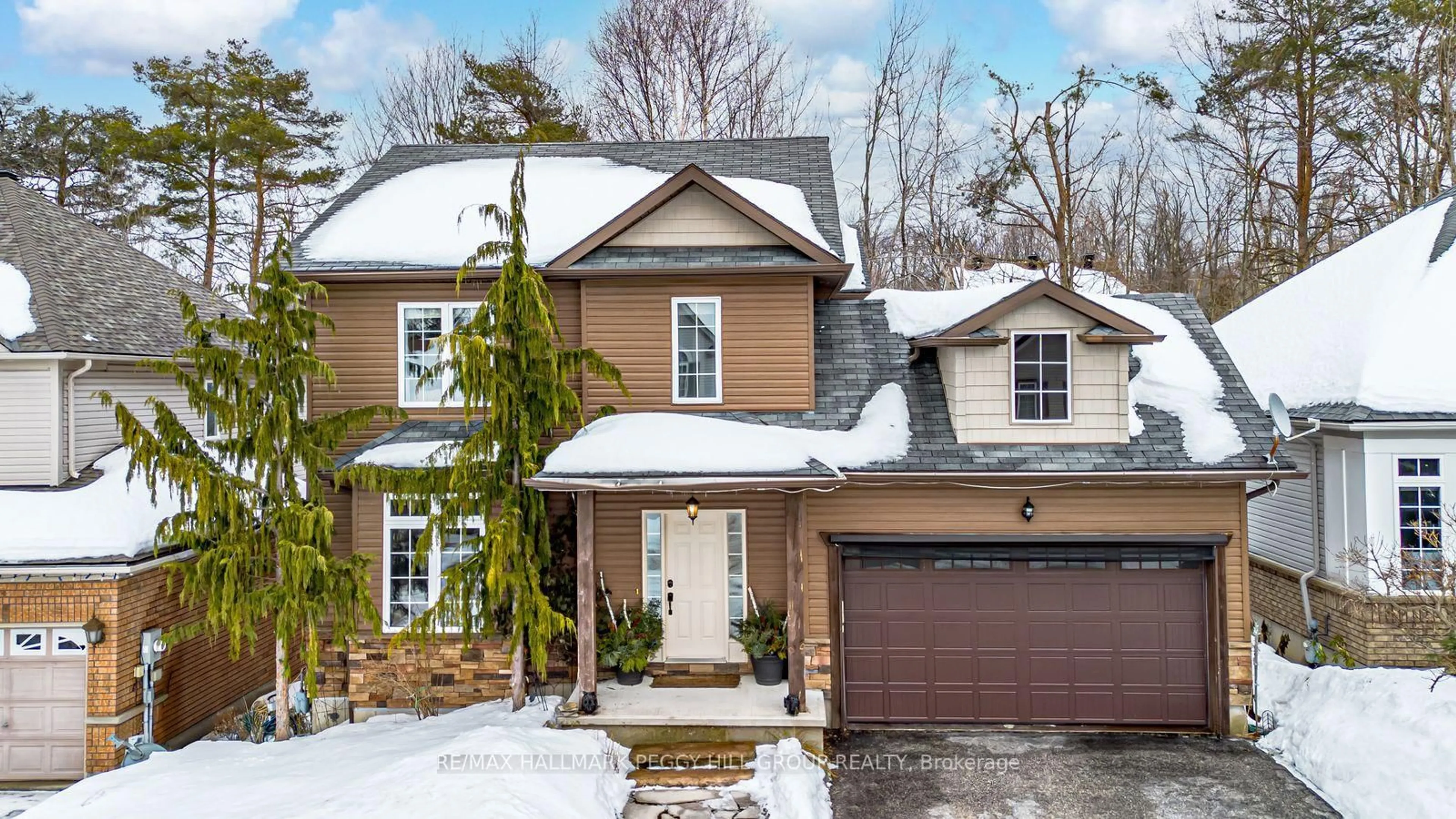 Home with brick exterior material, street for 11 Oakmont Ave, Oro-Medonte Ontario L0L 2L0