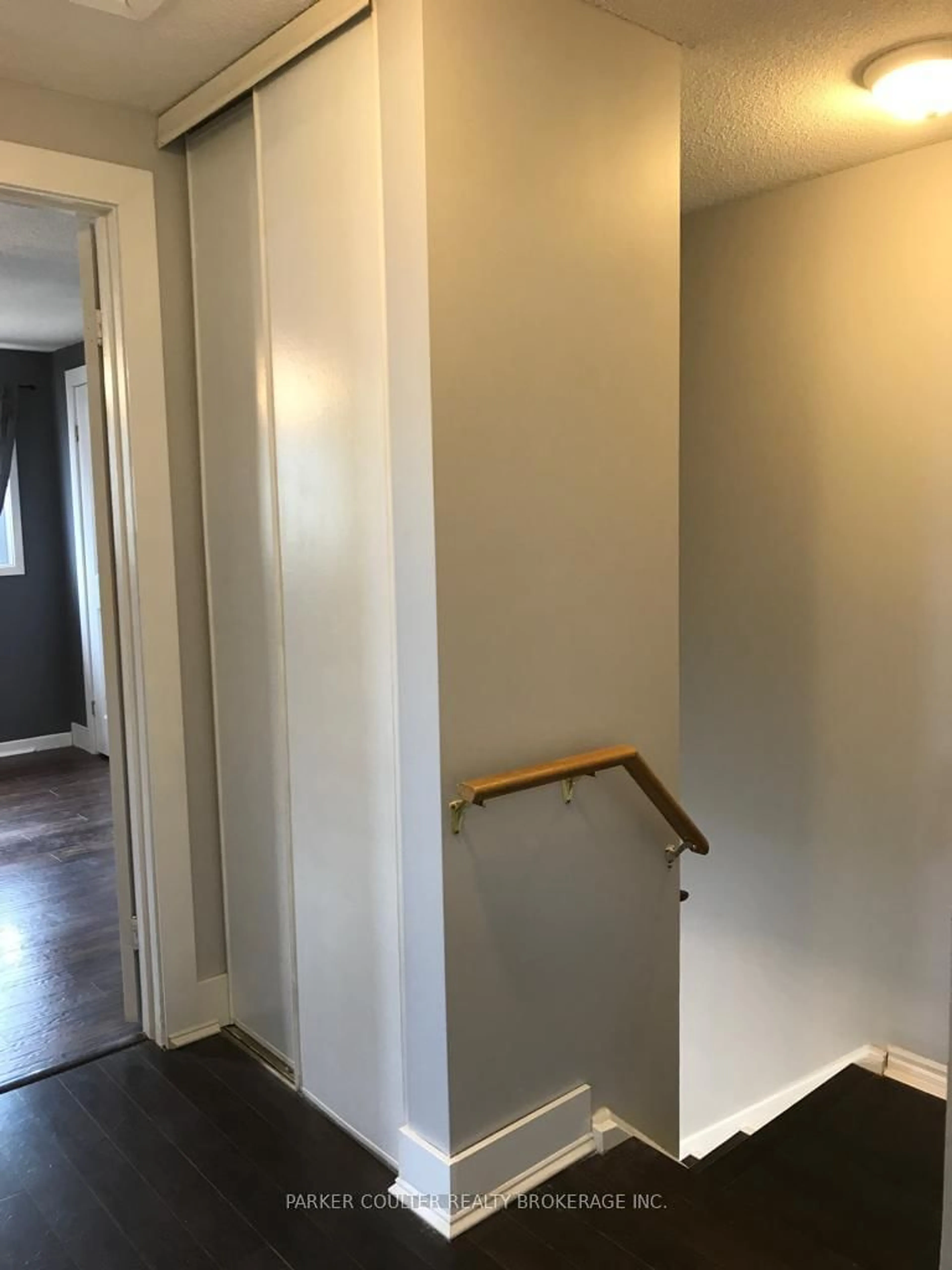 Unknown for 30 Janice Dr, Barrie Ontario L4N 5N4