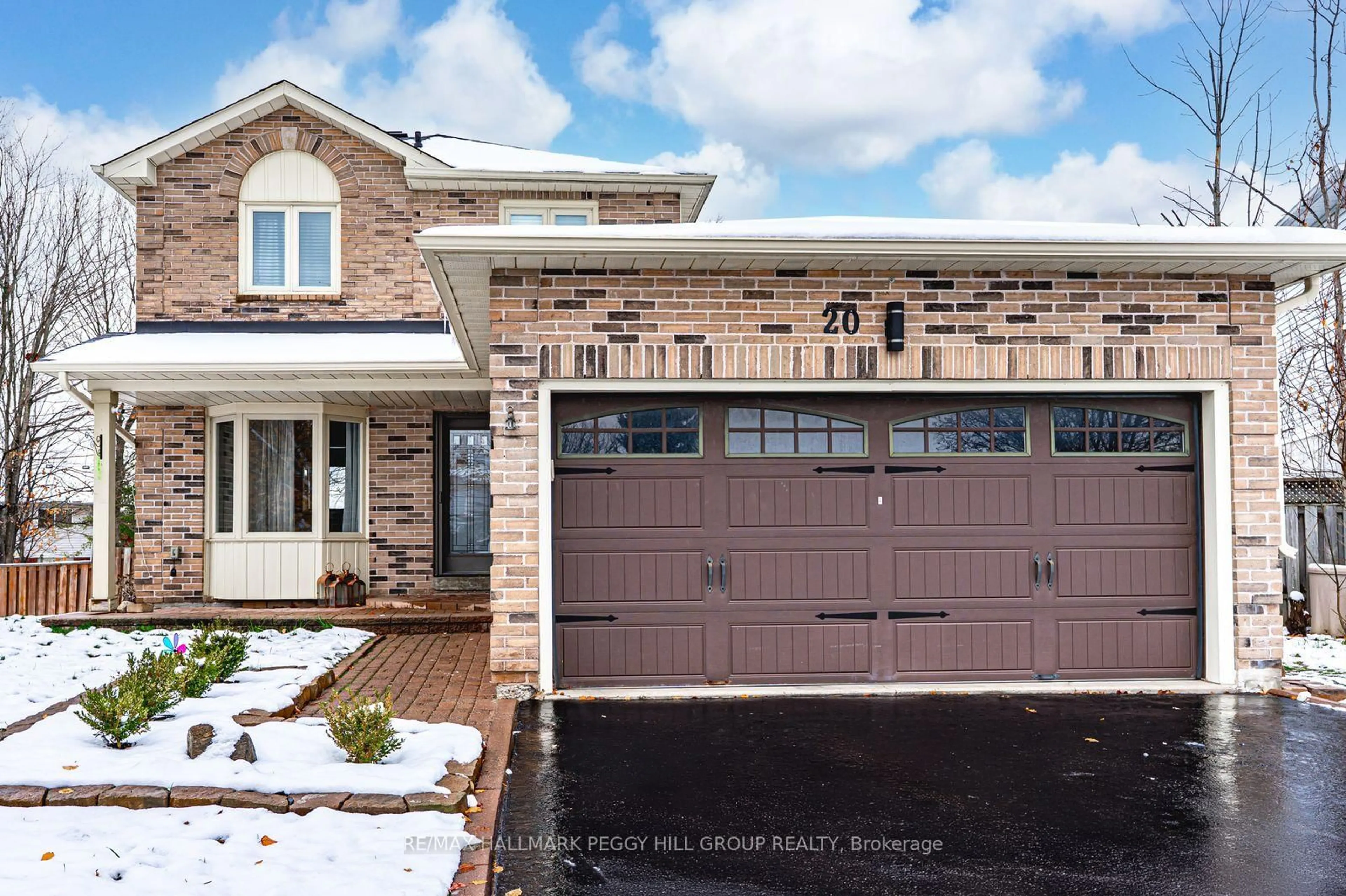 Home with brick exterior material, street for 20 Pae Dr, Barrie Ontario L4N 7N7