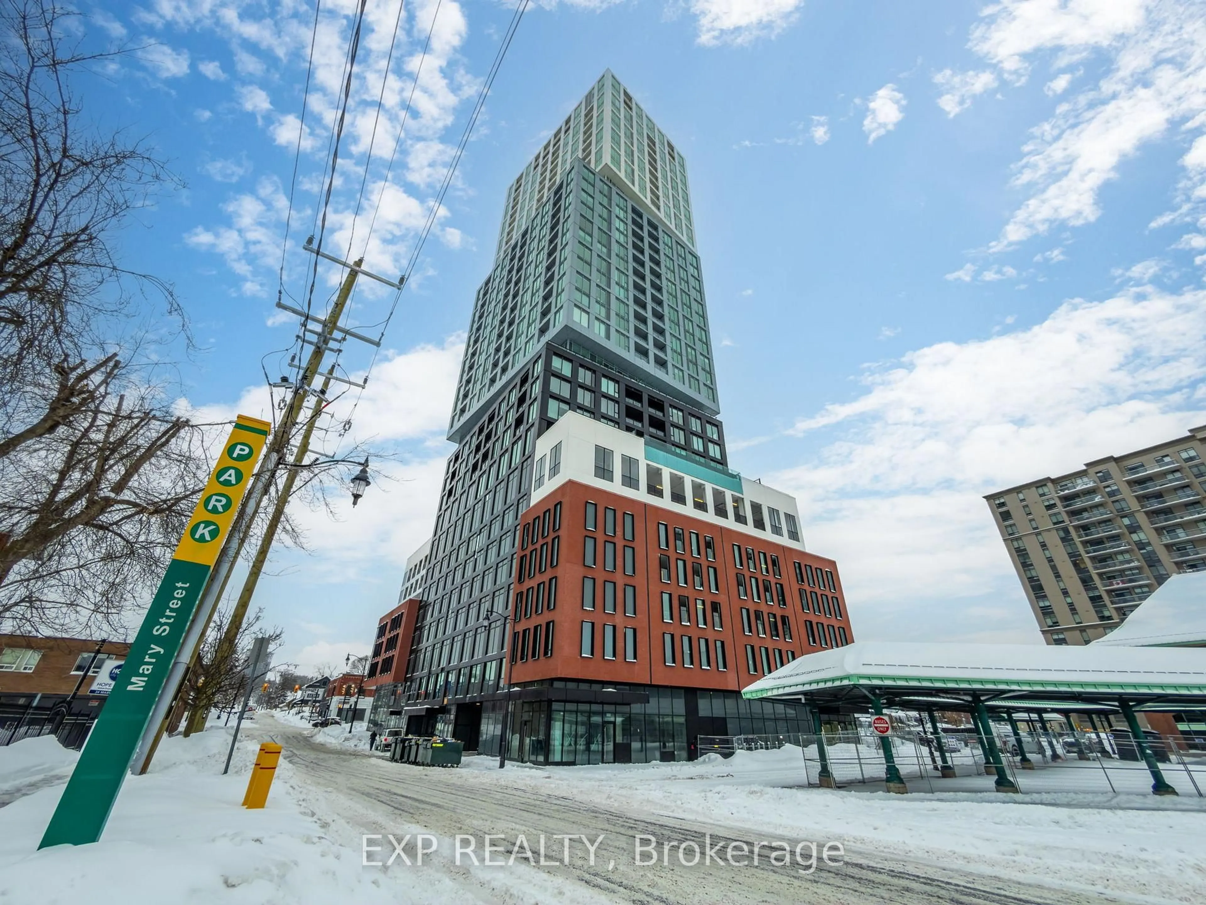 Unknown for 39 Mary St #3004, Barrie Ontario L4N 1S9