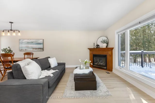 64 Silver Creek Dr, Collingwood 4