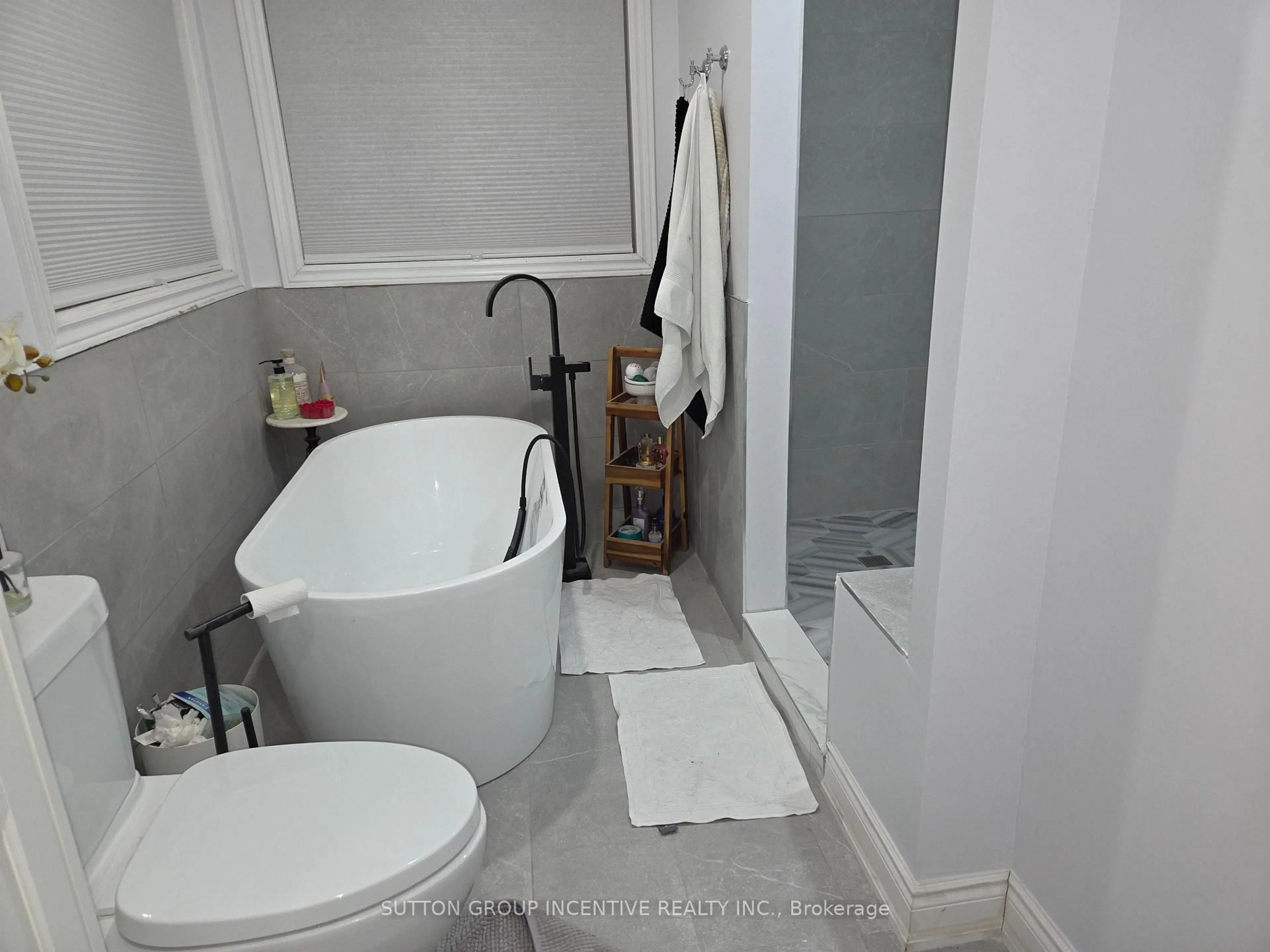 Unknown for 52 Elmbrook Dr, Barrie Ontario L4N 0Z1