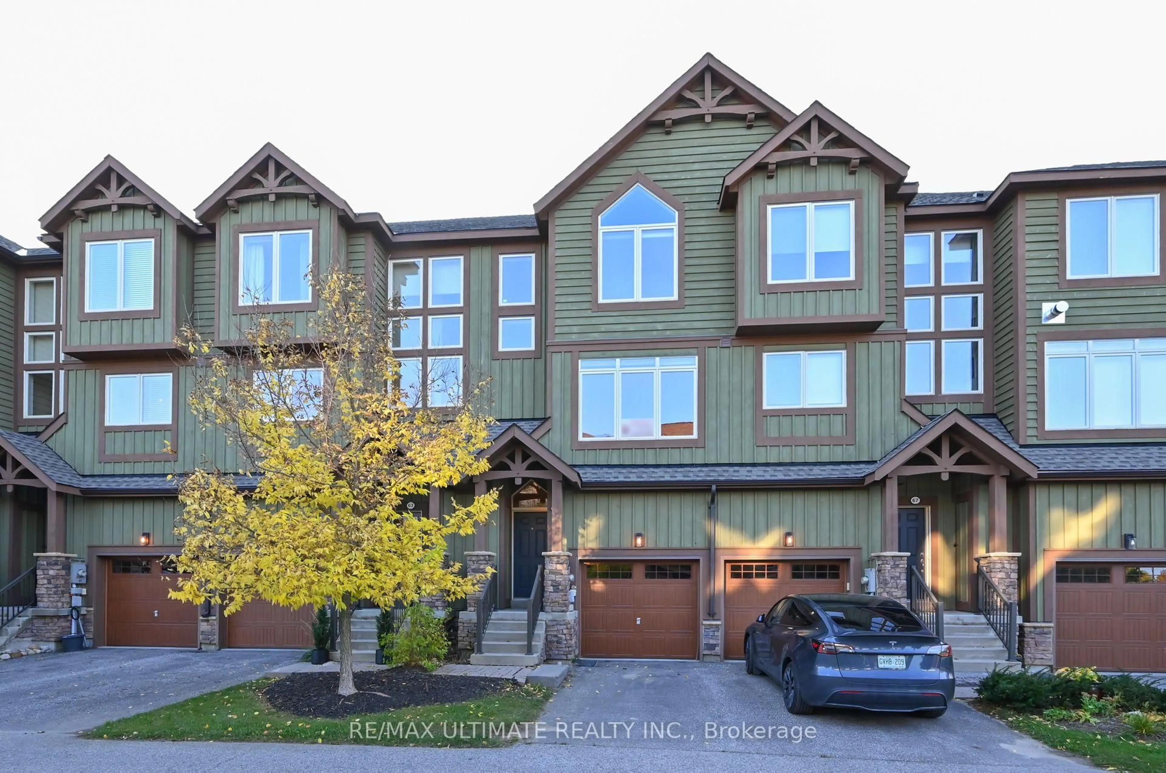 Home with vinyl exterior material, street for 65 Joseph Tr, Collingwood Ontario L9Y 0J3