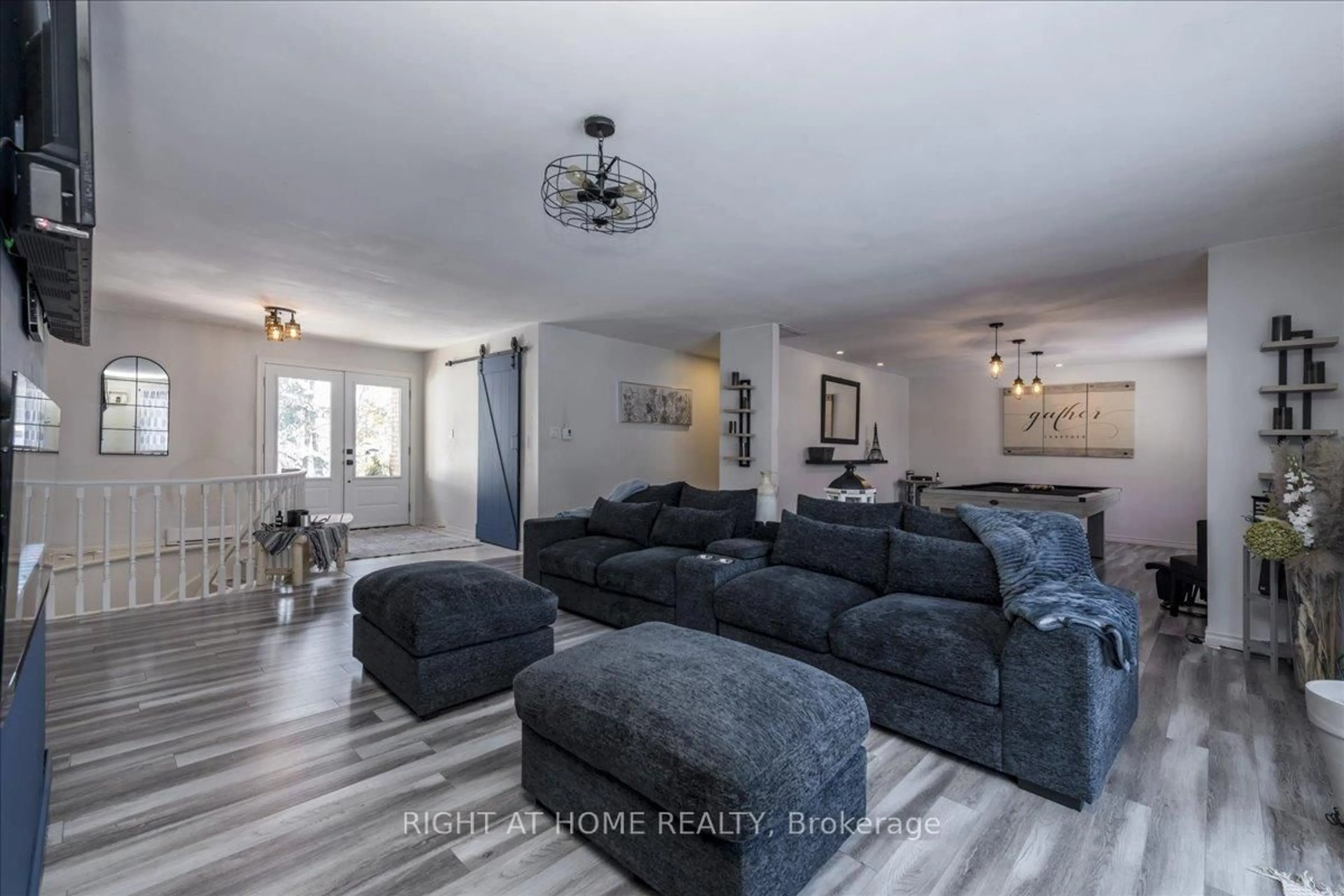 Living room with furniture, unknown for 1628 Warminster Sdrd, Oro-Medonte Ontario L0K 1E0