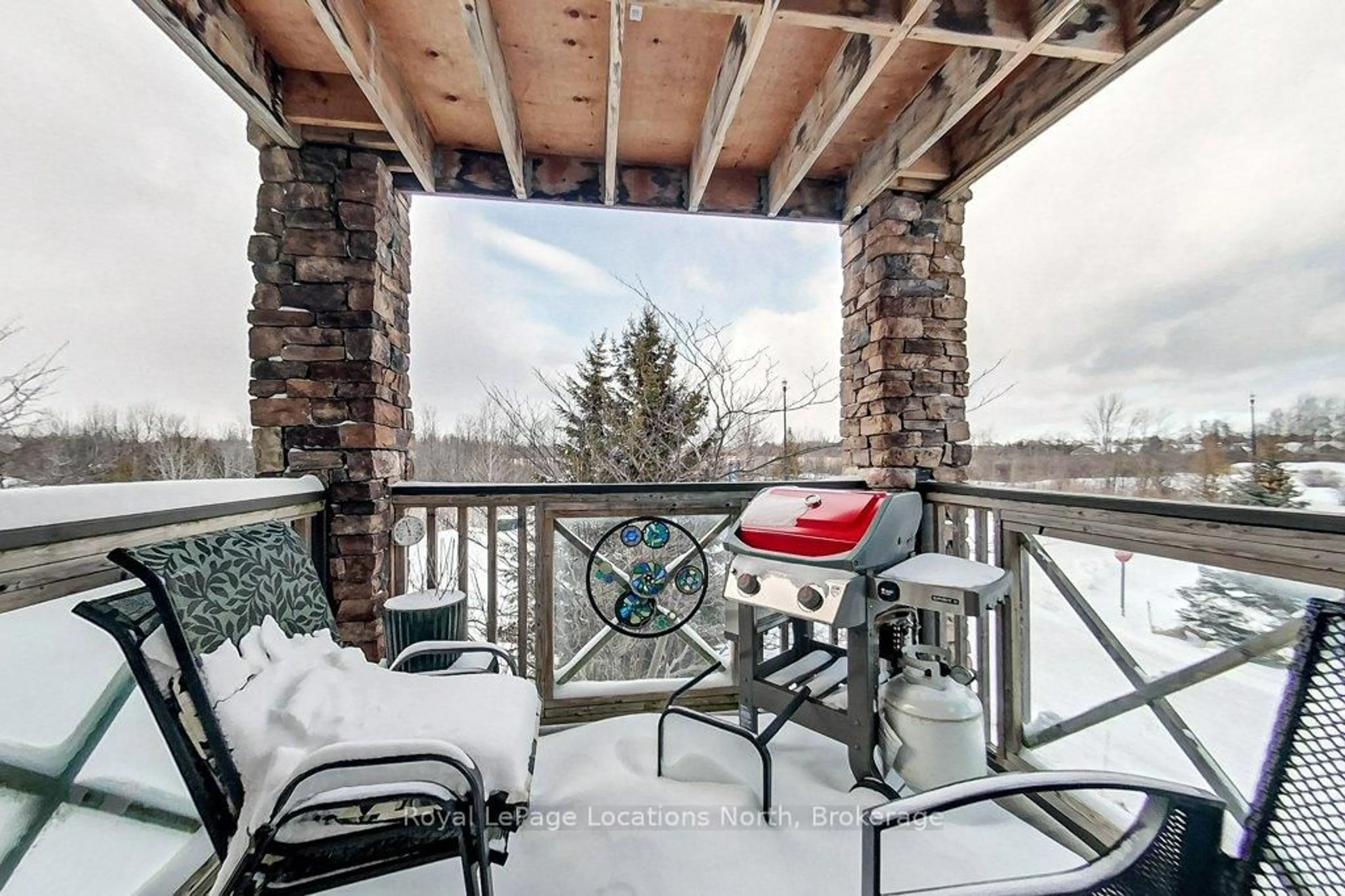 Patio, water/lake/river/ocean view for 2 Joseph Tr #23, Collingwood Ontario L9Y 0J2