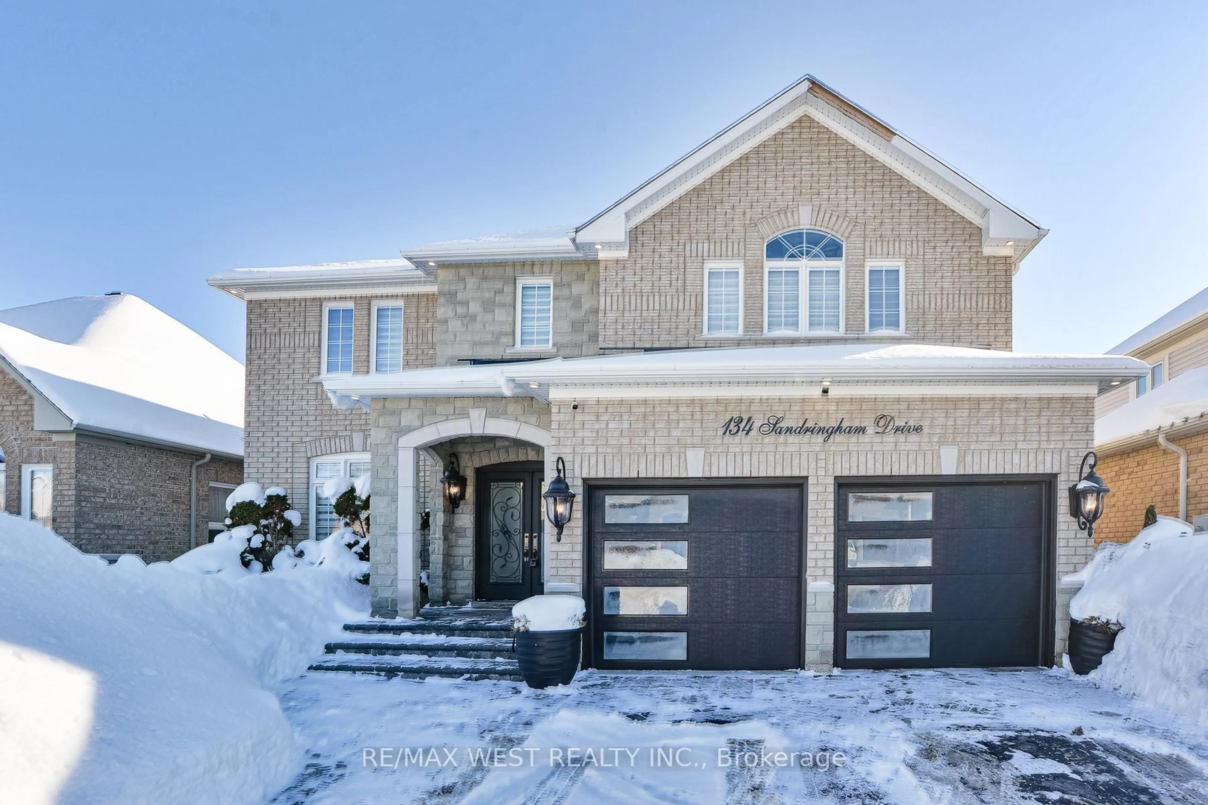 Home with brick exterior material, street for 134 Sandringham Dr, Barrie Ontario L4M 0C9