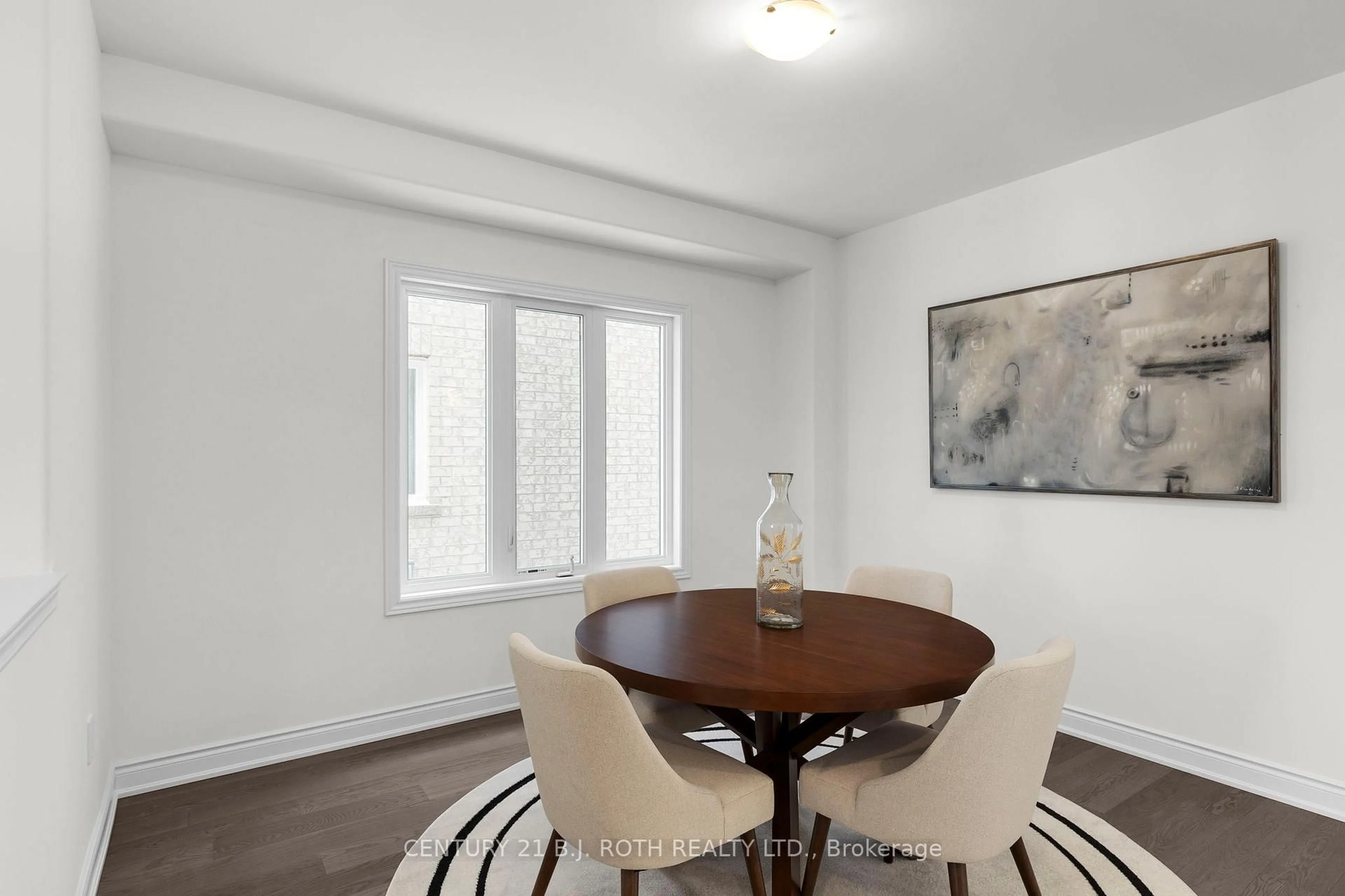 Dining room, unknown for 2974 Monarch Dr, Orillia Ontario L3V 8M8