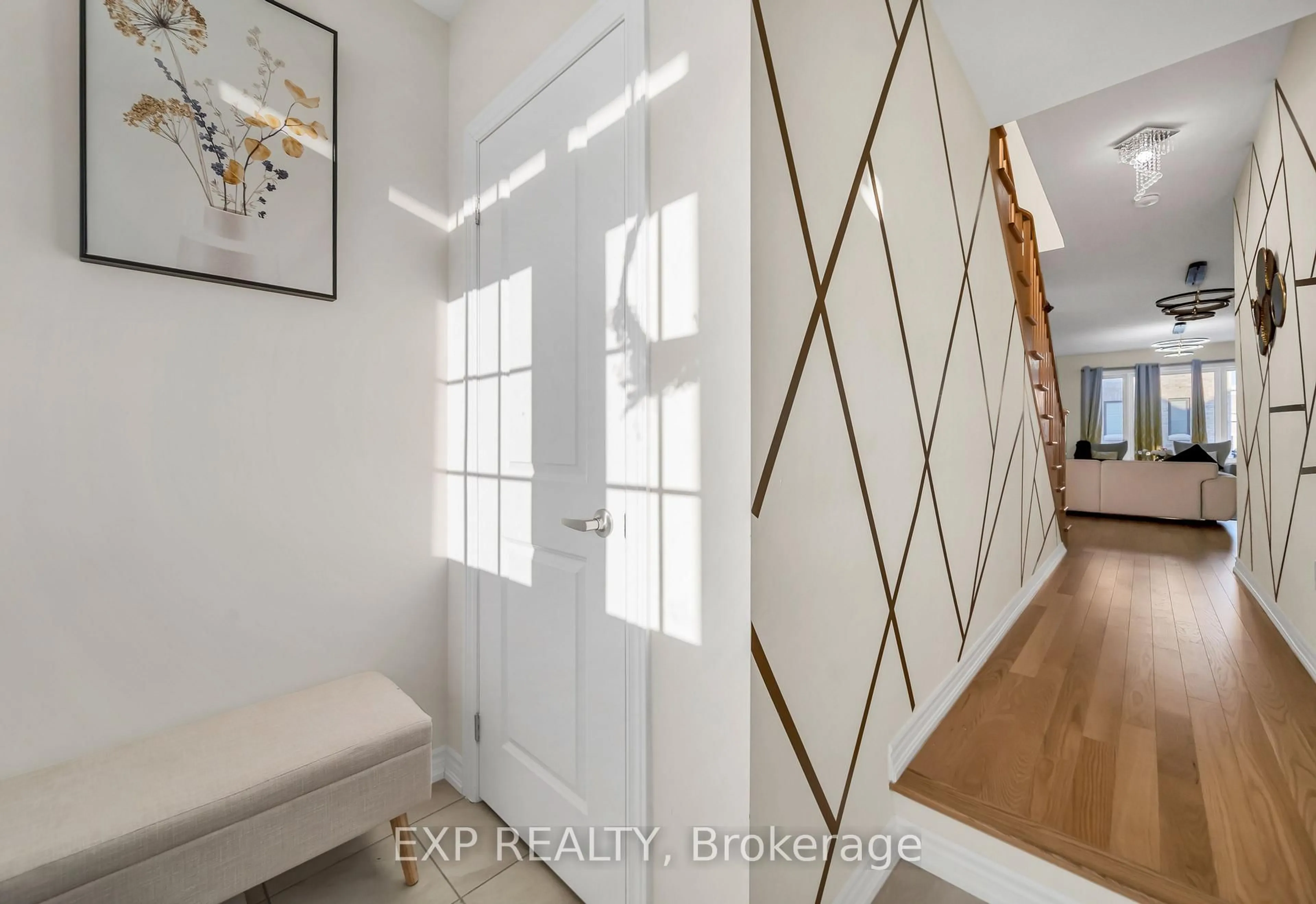 Indoor entryway for 108 Durham Ave, Barrie Ontario L9J 0L8