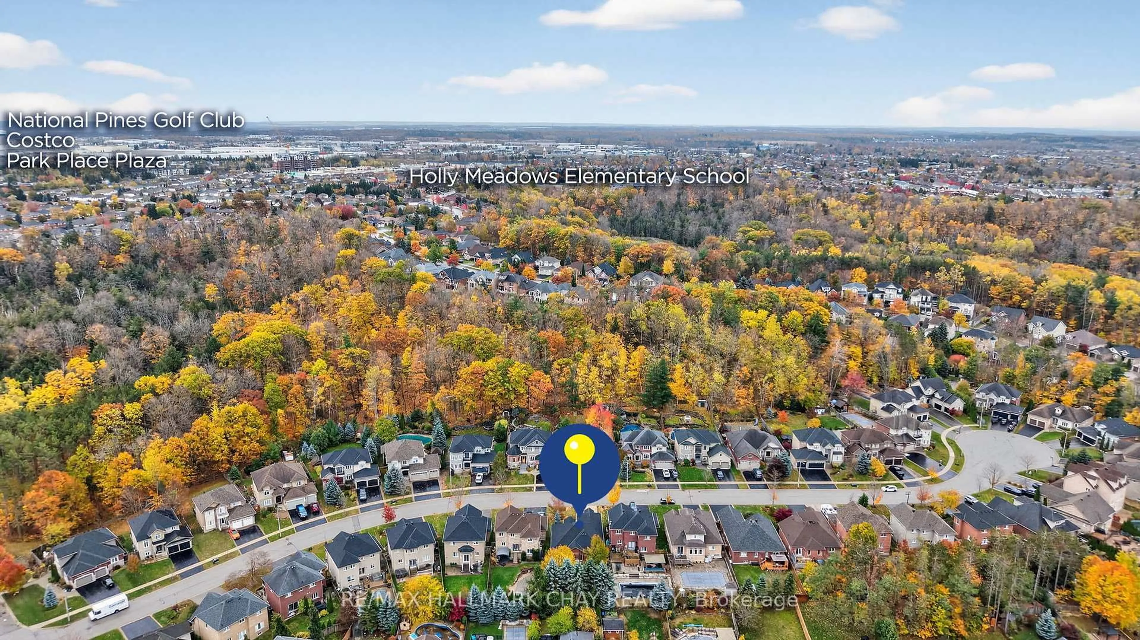 A pic from outside/outdoor area/front of a property/back of a property/a pic from drone, unknown for 16 Stapleton Pl, Barrie Ontario L4N 5Z3
