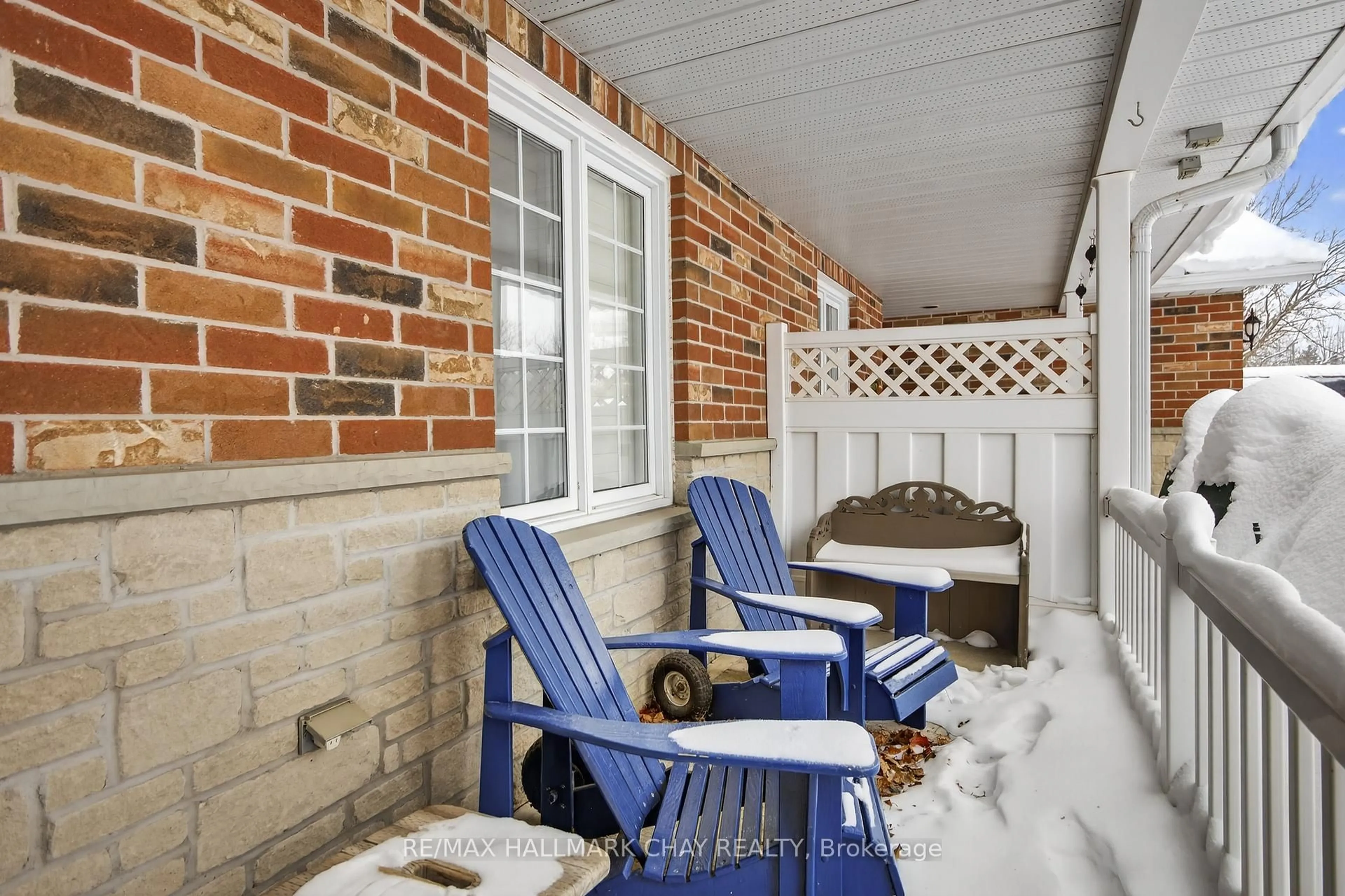 Patio, street for 275 Huron St #11, Clearview Ontario L0M 1S0