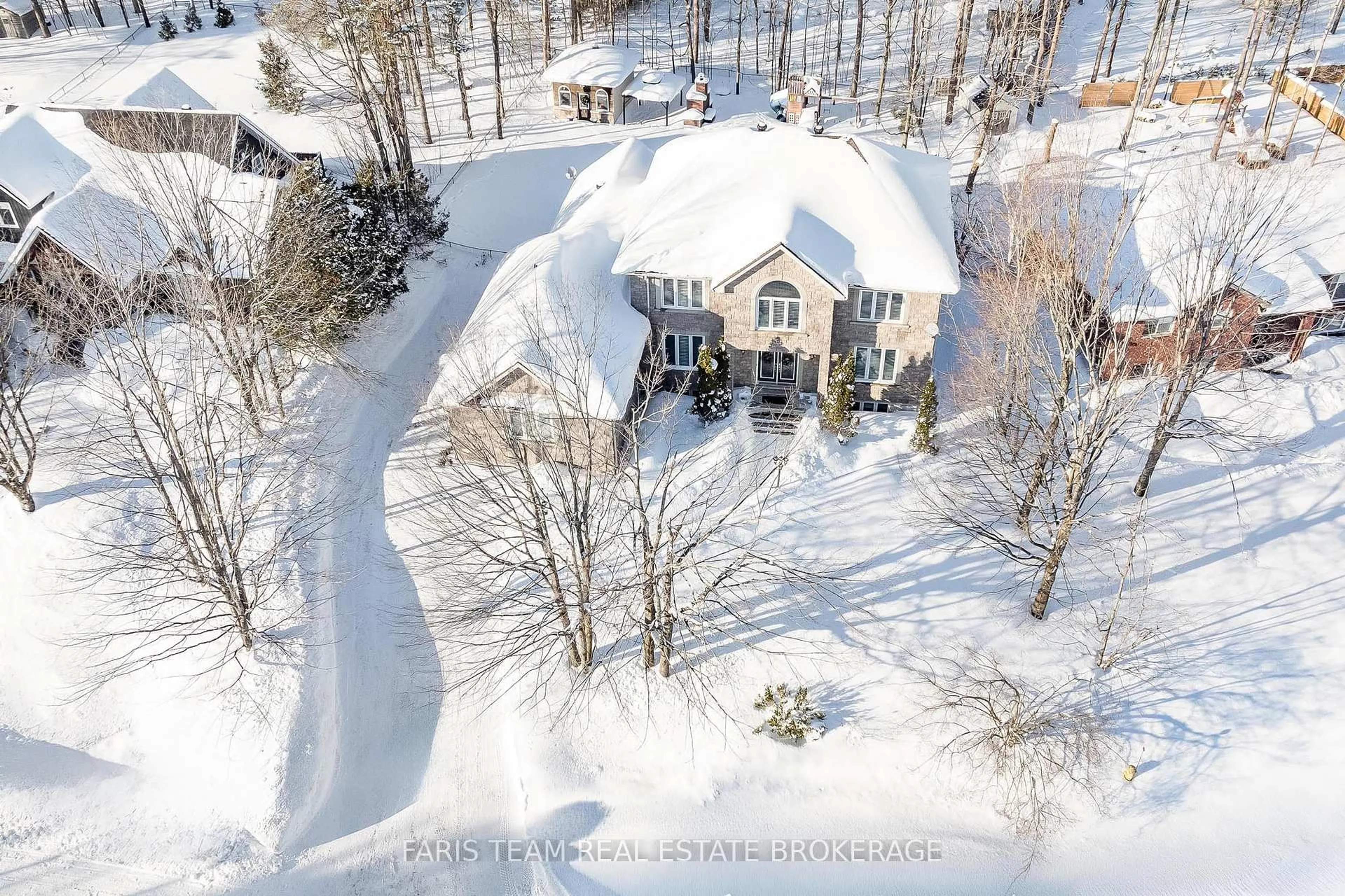A pic from outside/outdoor area/front of a property/back of a property/a pic from drone, street for 10 Nordic Tr, Oro-Medonte Ontario L0L 2L0