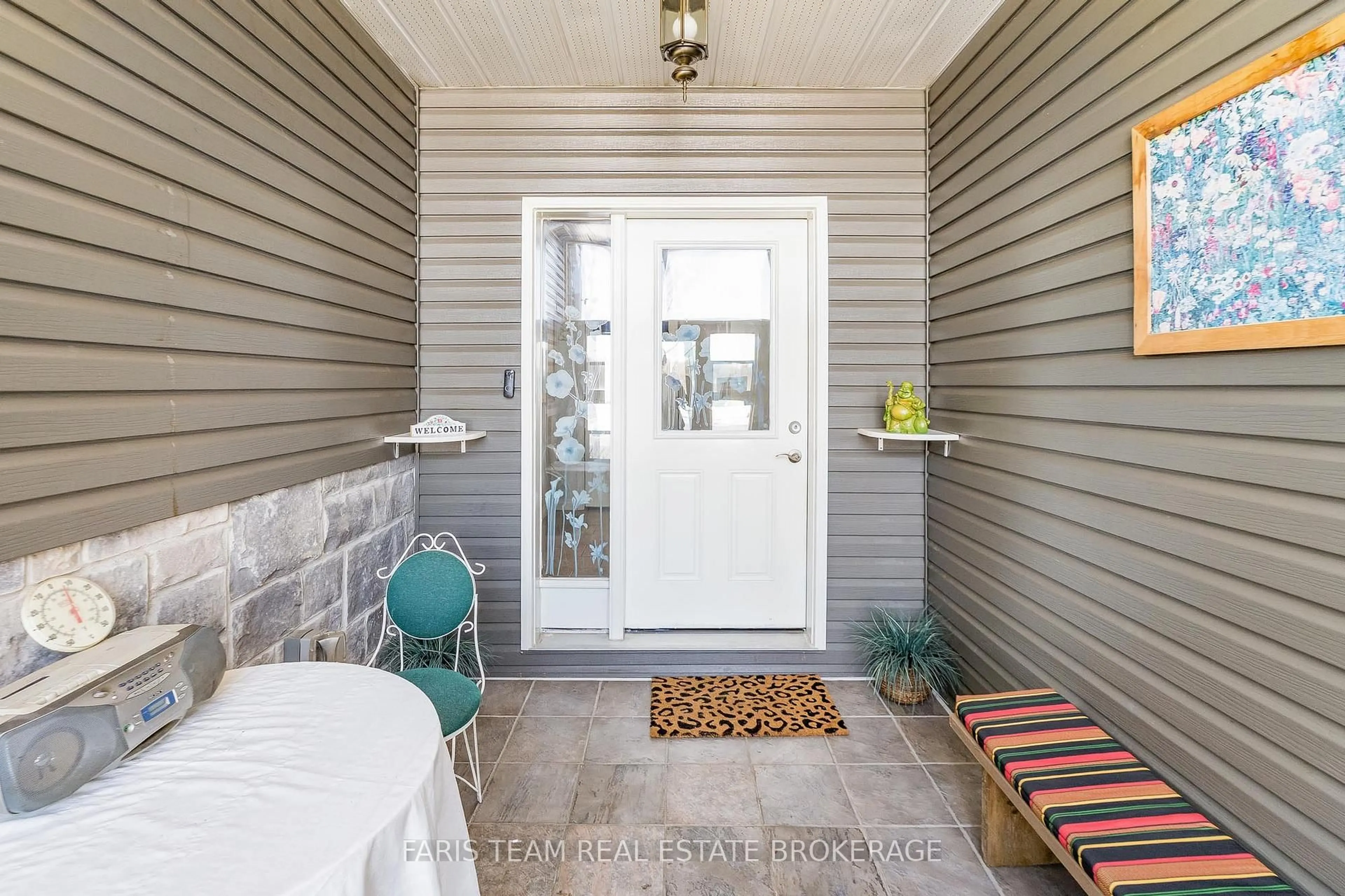 Indoor entryway for 360 Concession Road 6, Tiny Ontario L0L 2T0