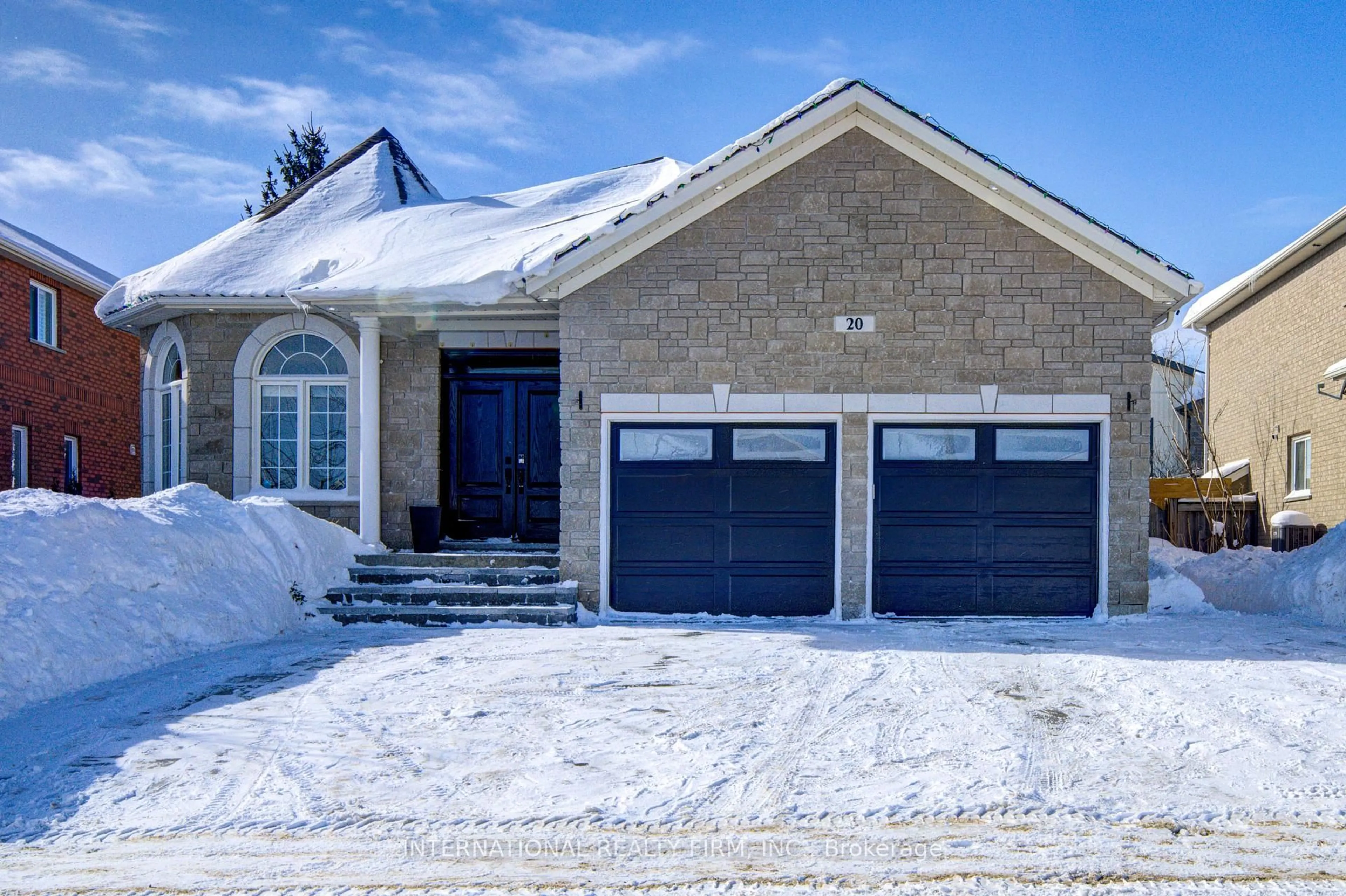 Home with brick exterior material, street for 20 Prince William Way, Barrie Ontario L4N 0Y9