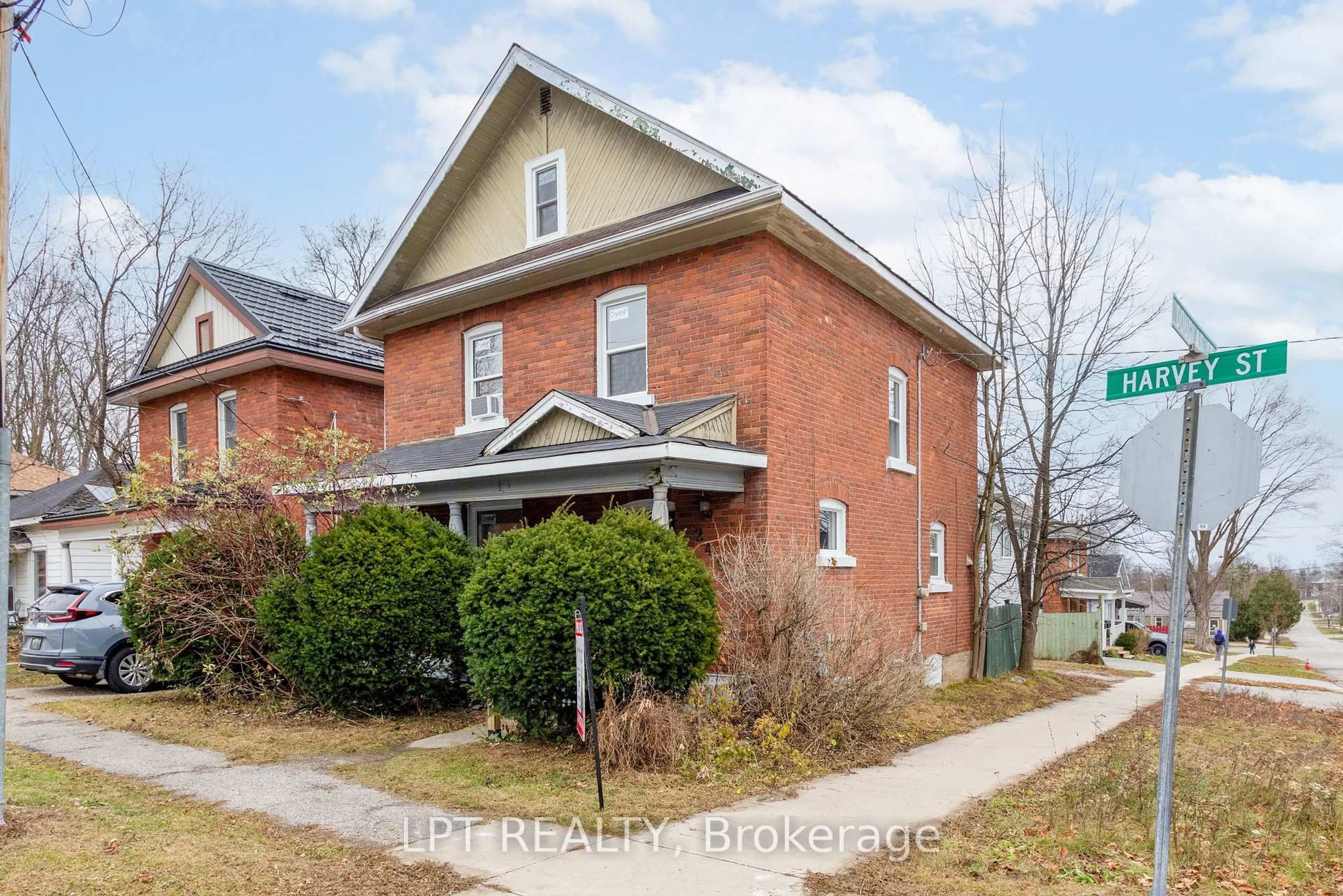 Home with brick exterior material, street for 249 Harvey St, Orillia Ontario L3V 3M5