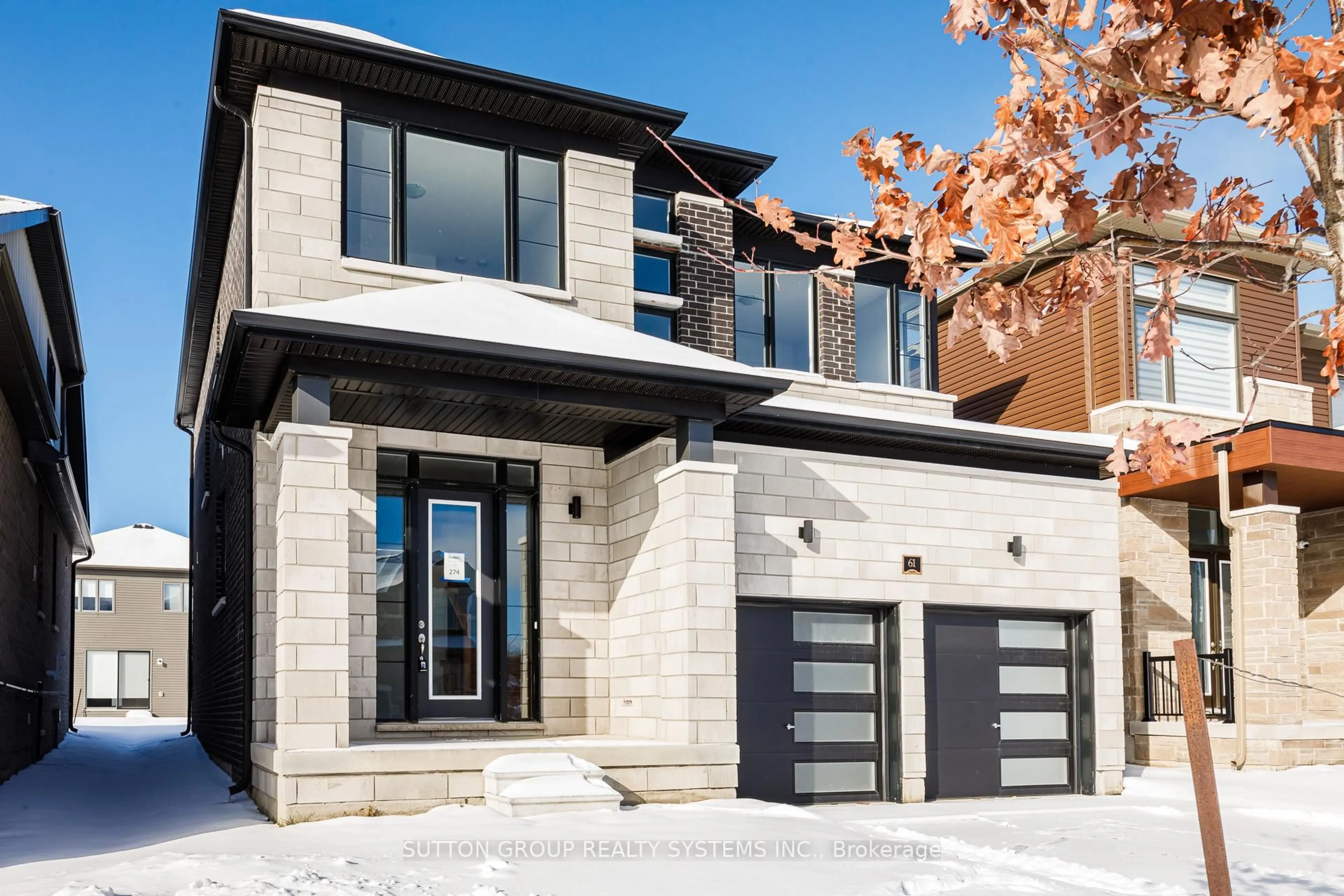 Home with brick exterior material, street for 61 Nicort Rd, Wasaga Beach Ontario L9Z 0M9