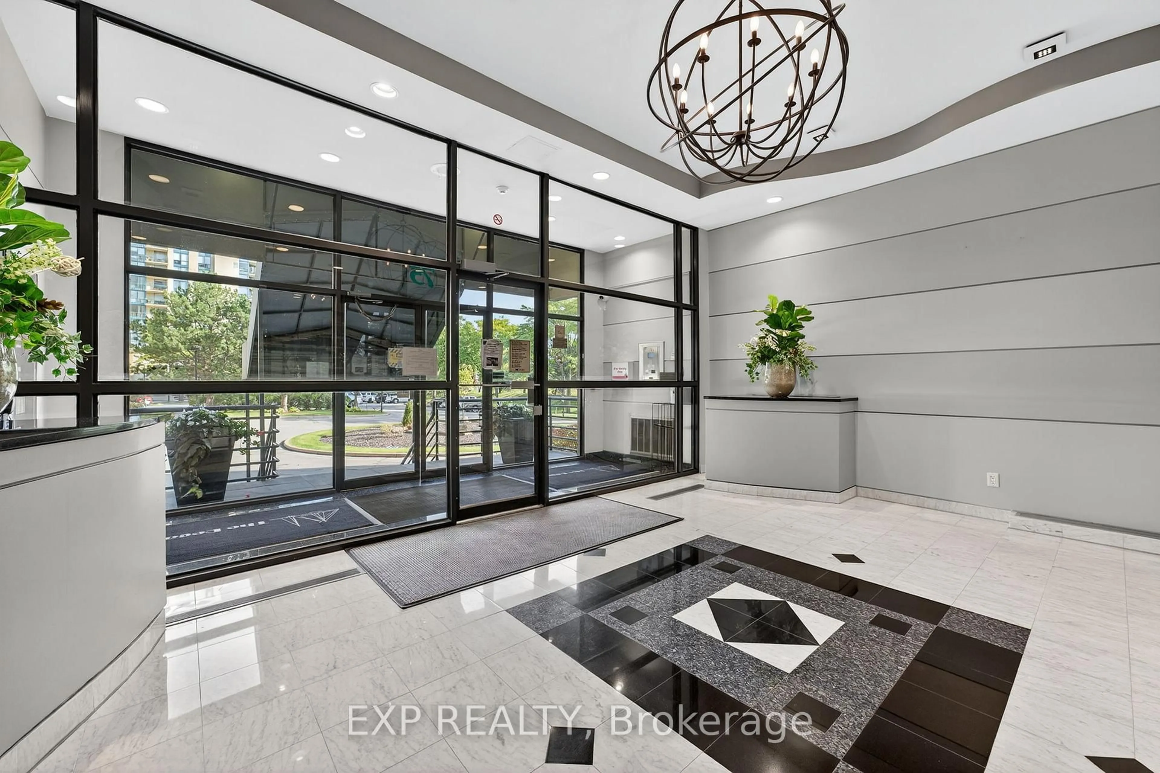 Indoor foyer for 75 Ellen St #906, Barrie Ontario L4N 7R6