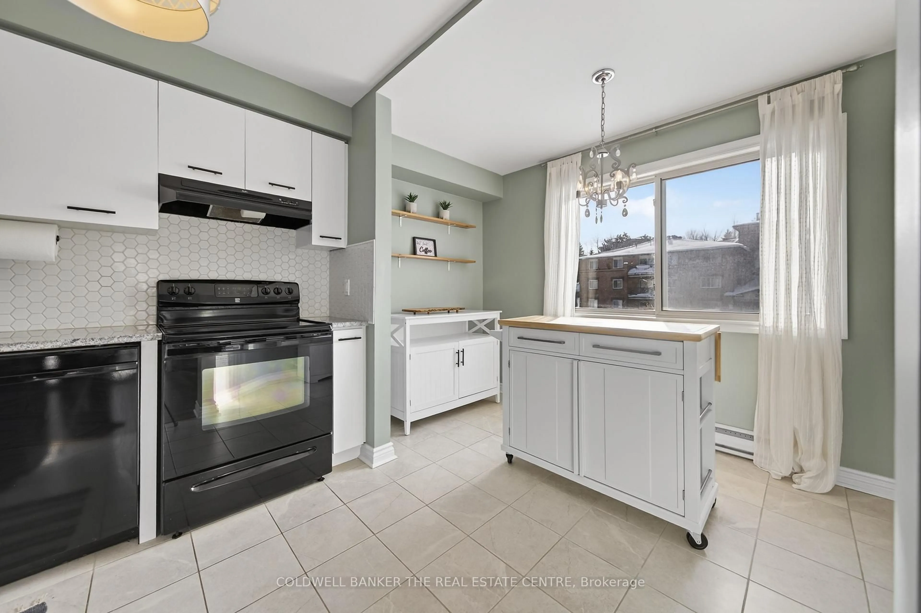 Unknown for 21 Meadow Lane #2, Barrie Ontario L4N 7K3