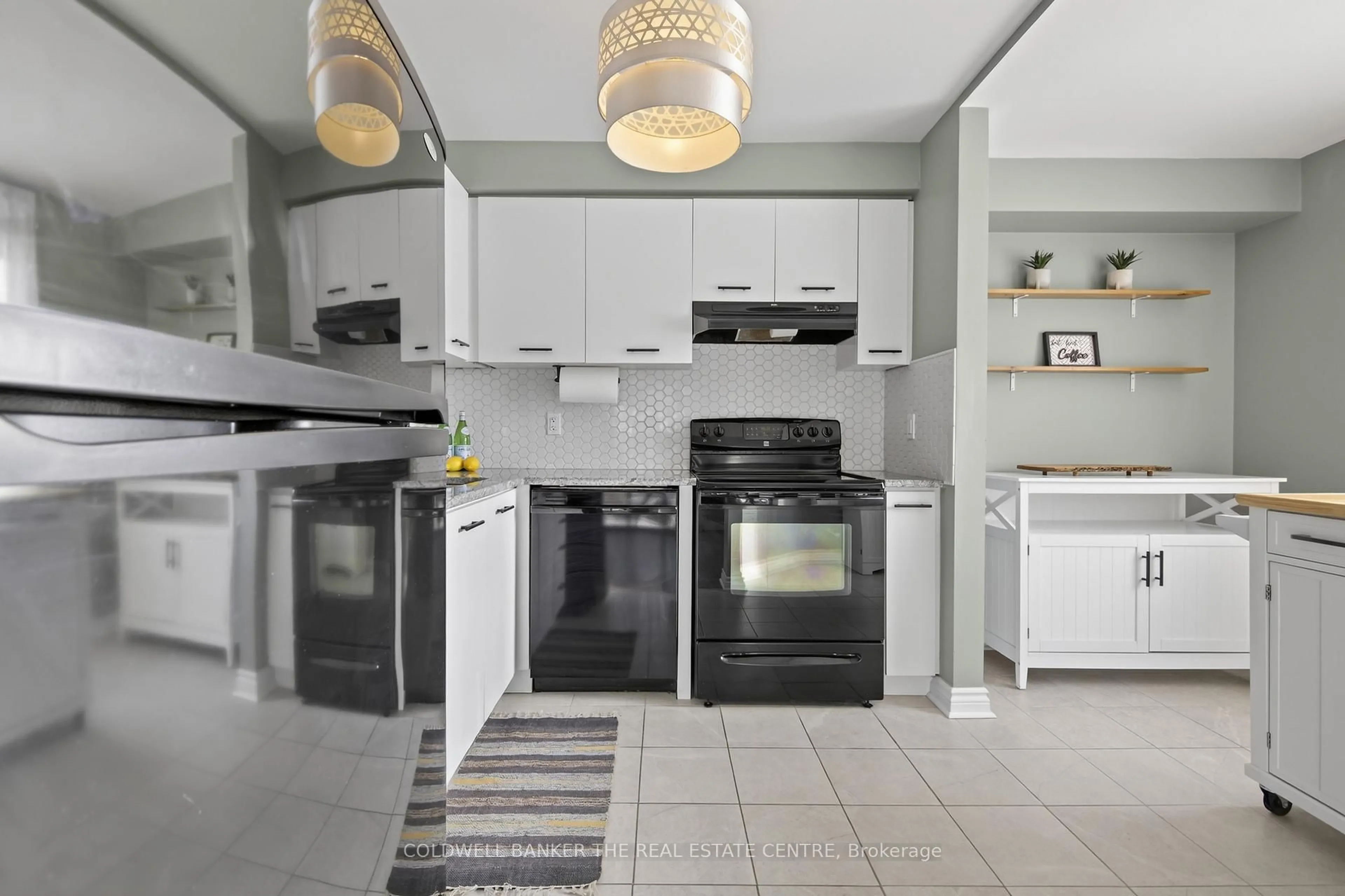 Unknown for 21 Meadow Lane #2, Barrie Ontario L4N 7K3