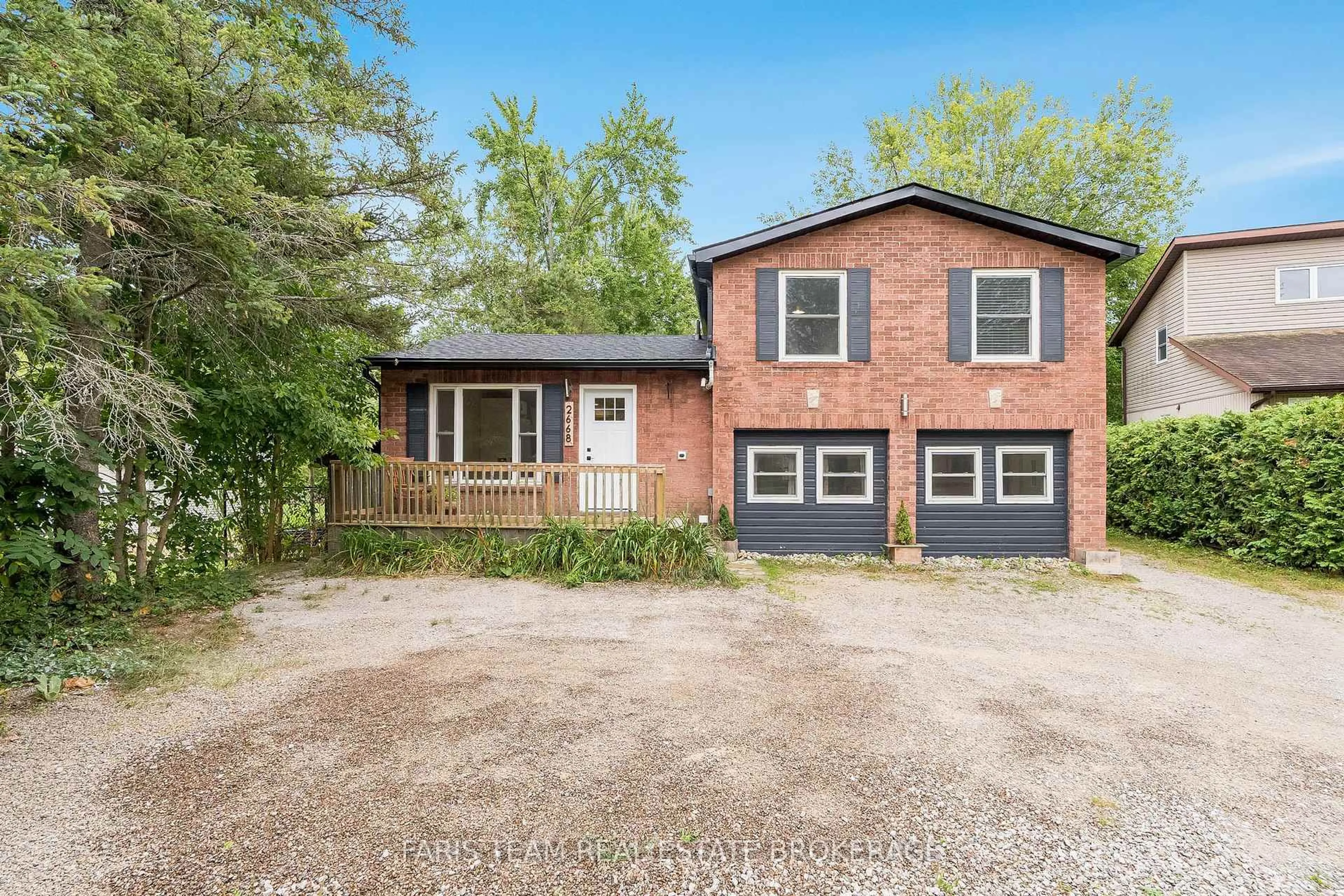 Home with brick exterior material, street for 2668 Westshore Cres, Severn Ontario L3V 0V8