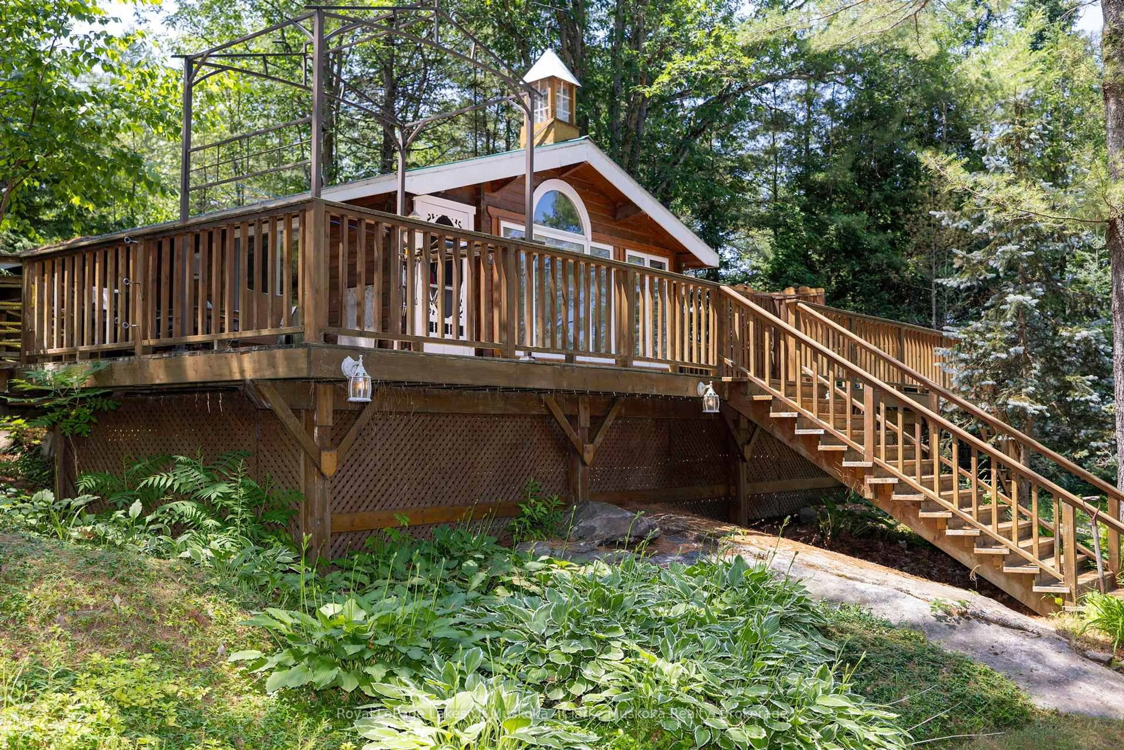 Patio, forest/trees view for 4376 & 4390 Marr Lane, Severn Ontario P0C 1M0