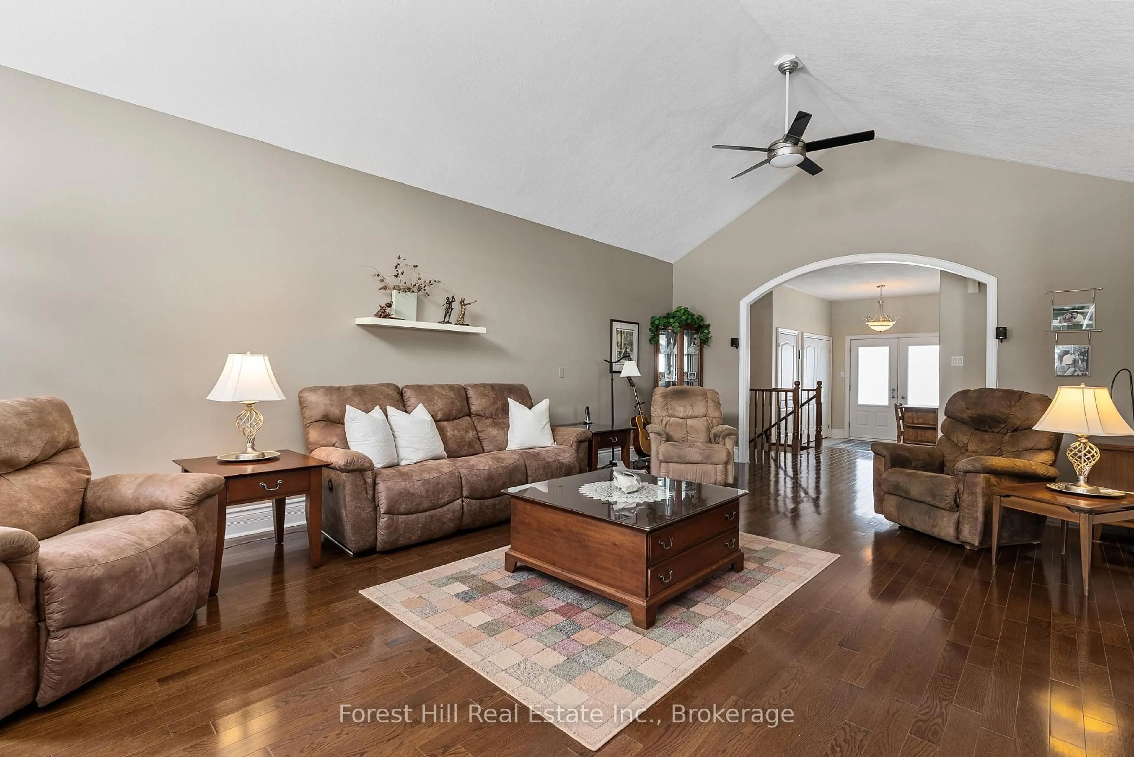 Living room with furniture, unknown for 74 Wasaga Sands Dr, Wasaga Beach Ontario L9Z 1J4