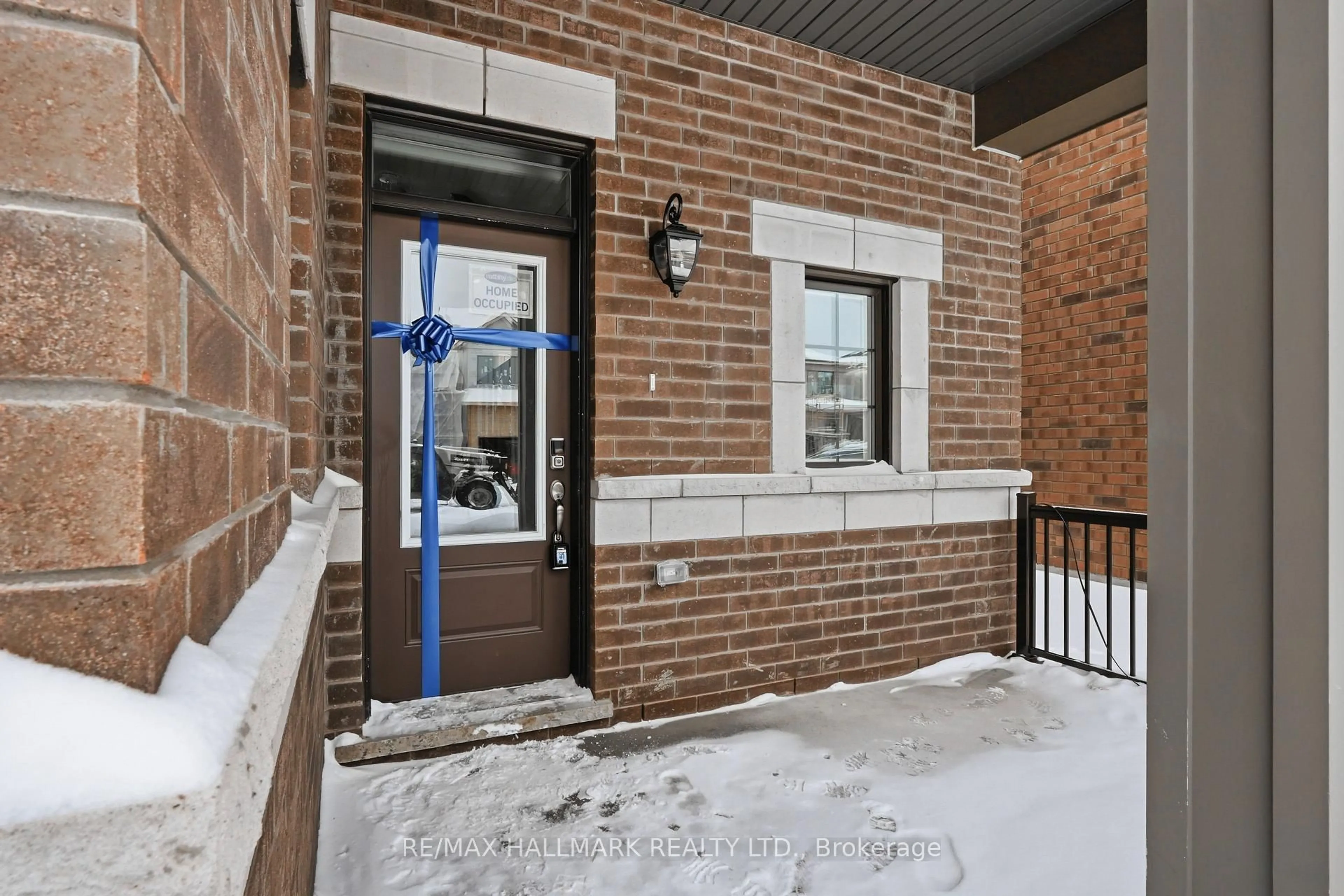 Unknown for 26 Foxley Hts, Barrie Ontario L9J 1A6