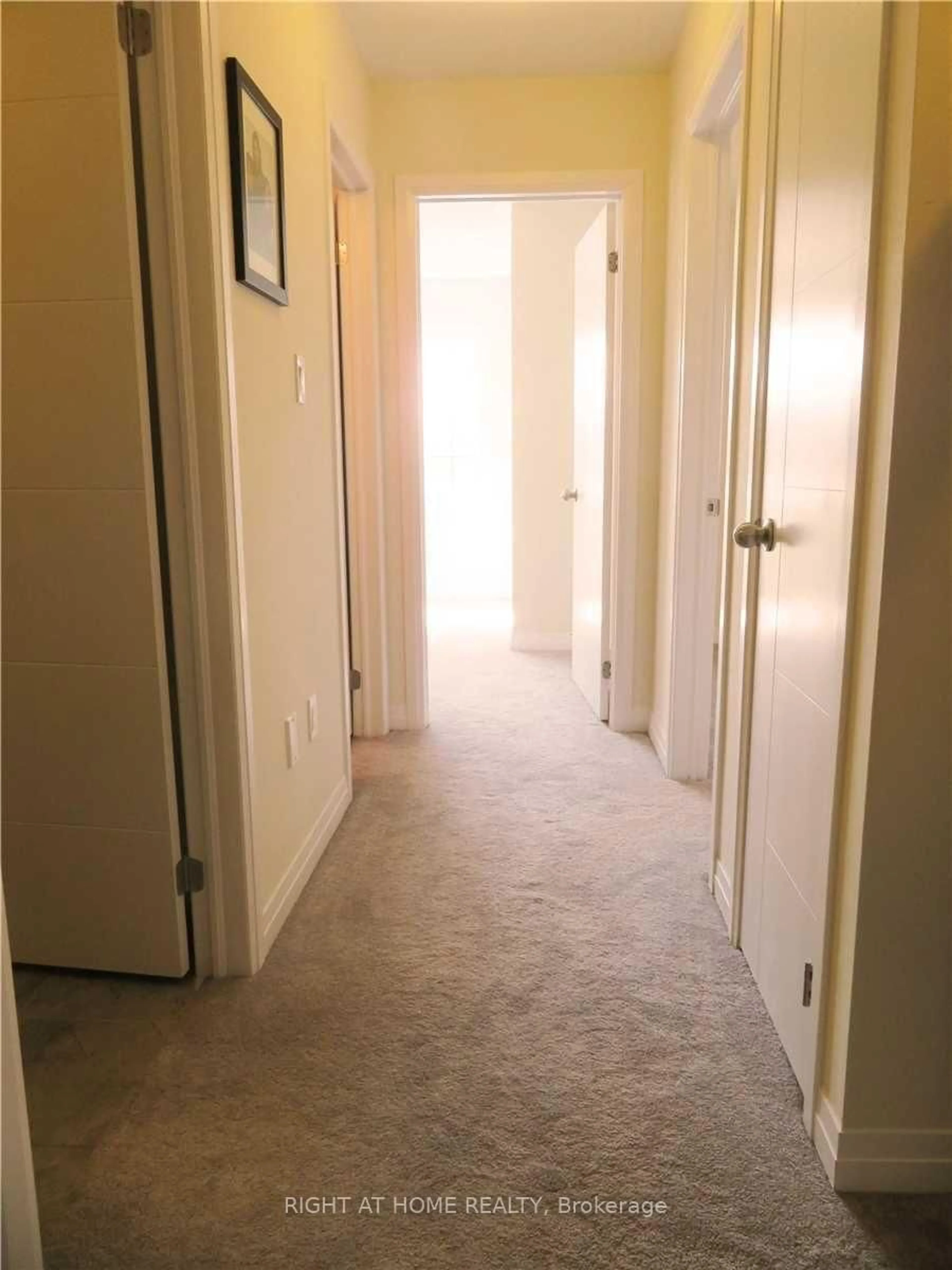 A pic of a room for 37 Bedford Estates Cres, Barrie Ontario L4N 9K5