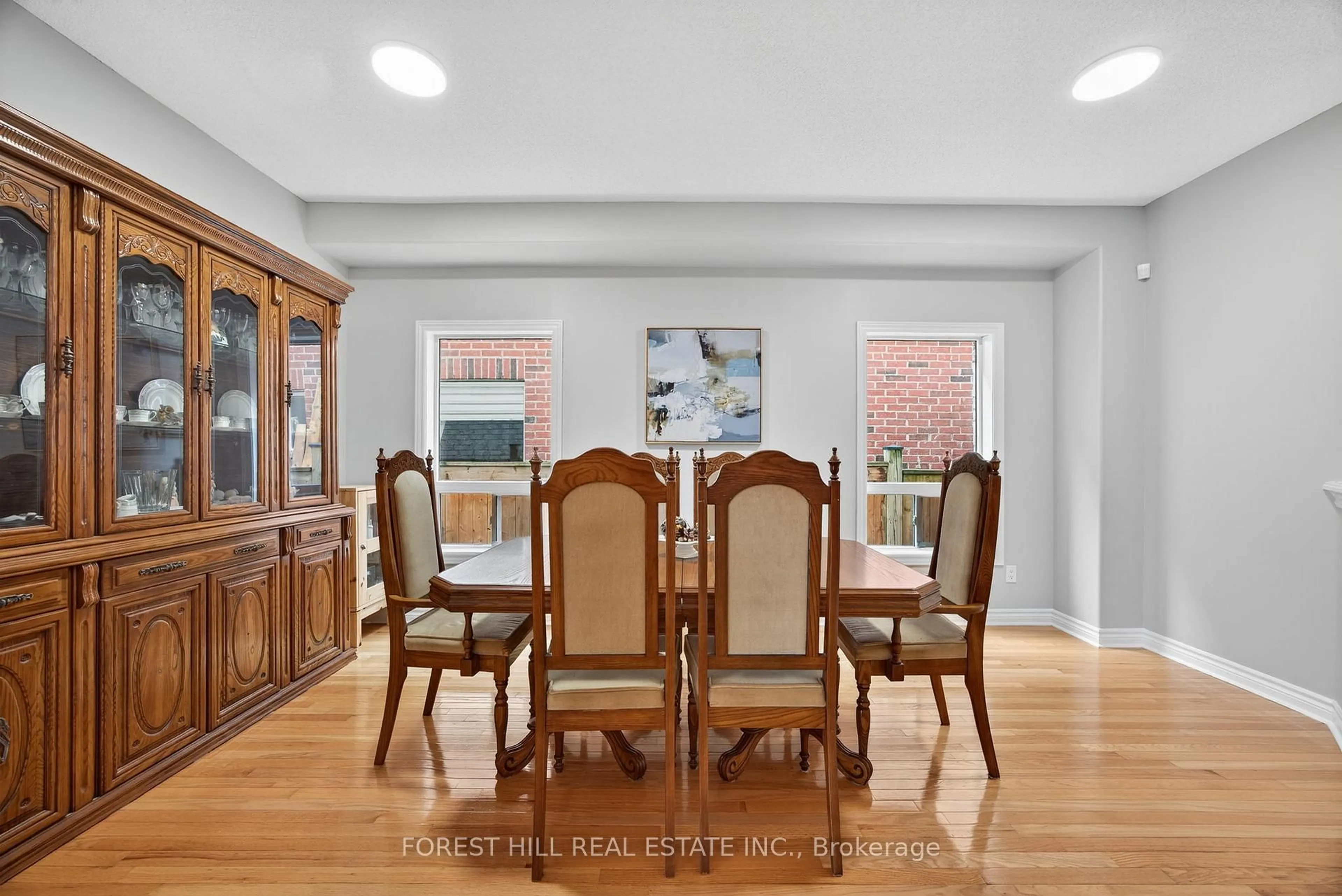 Dining room, unknown for 31 Connaught Lane, Barrie Ontario L4M 0A6