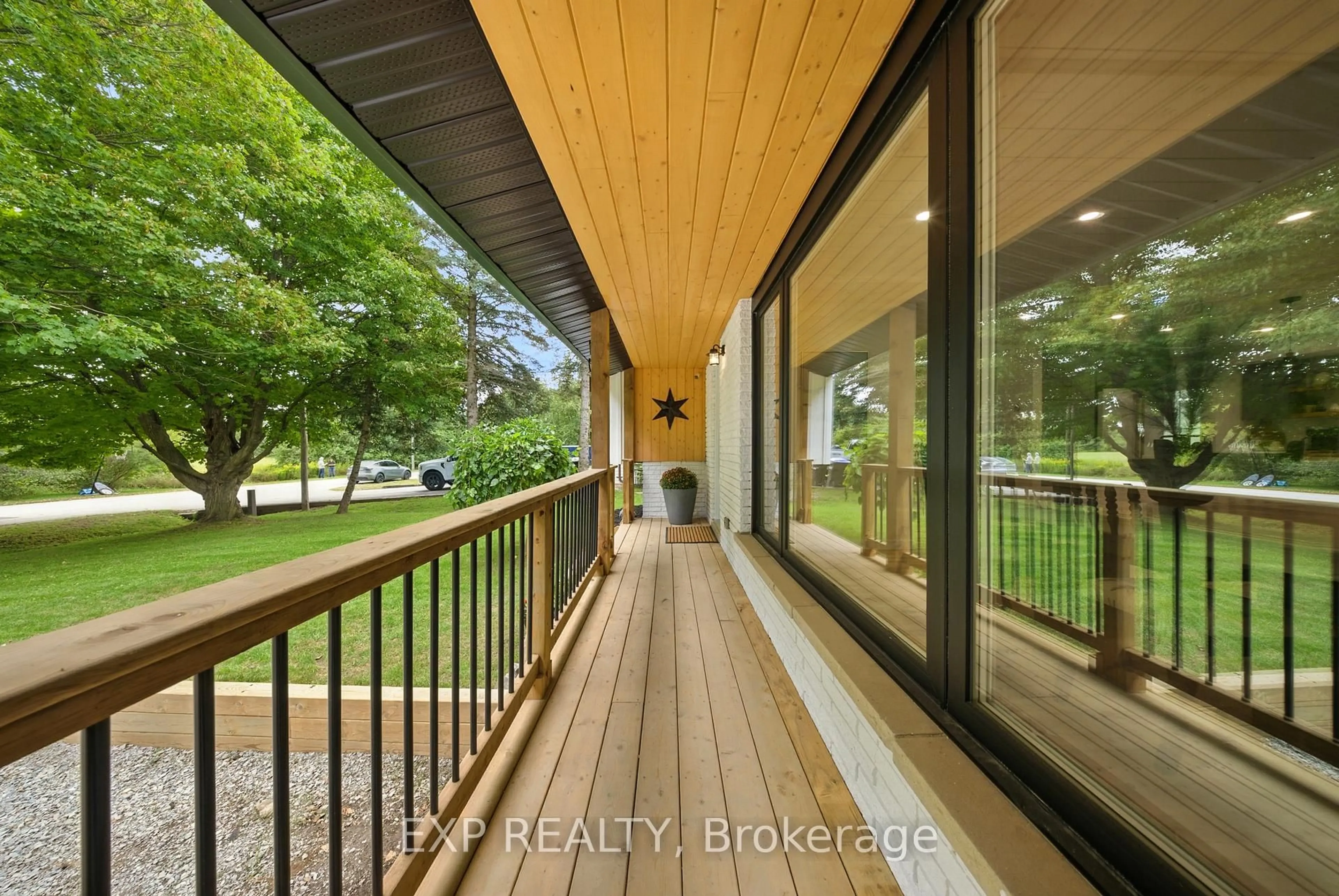 Unknown for 92 Mary St, Clearview Ontario L0M 1G0