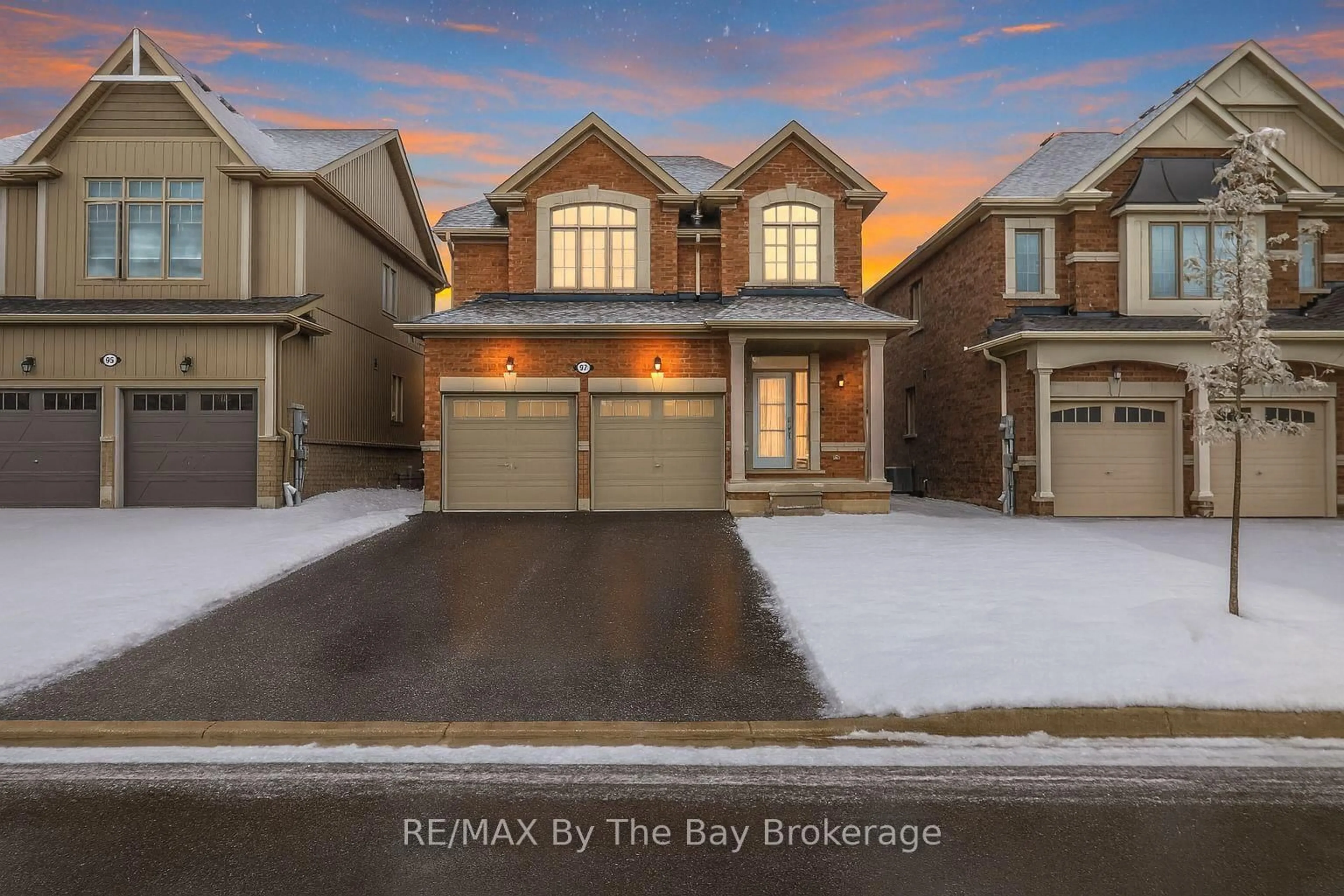 Unknown for 97 Tracey Lane, Collingwood Ontario L9Y 3Z6